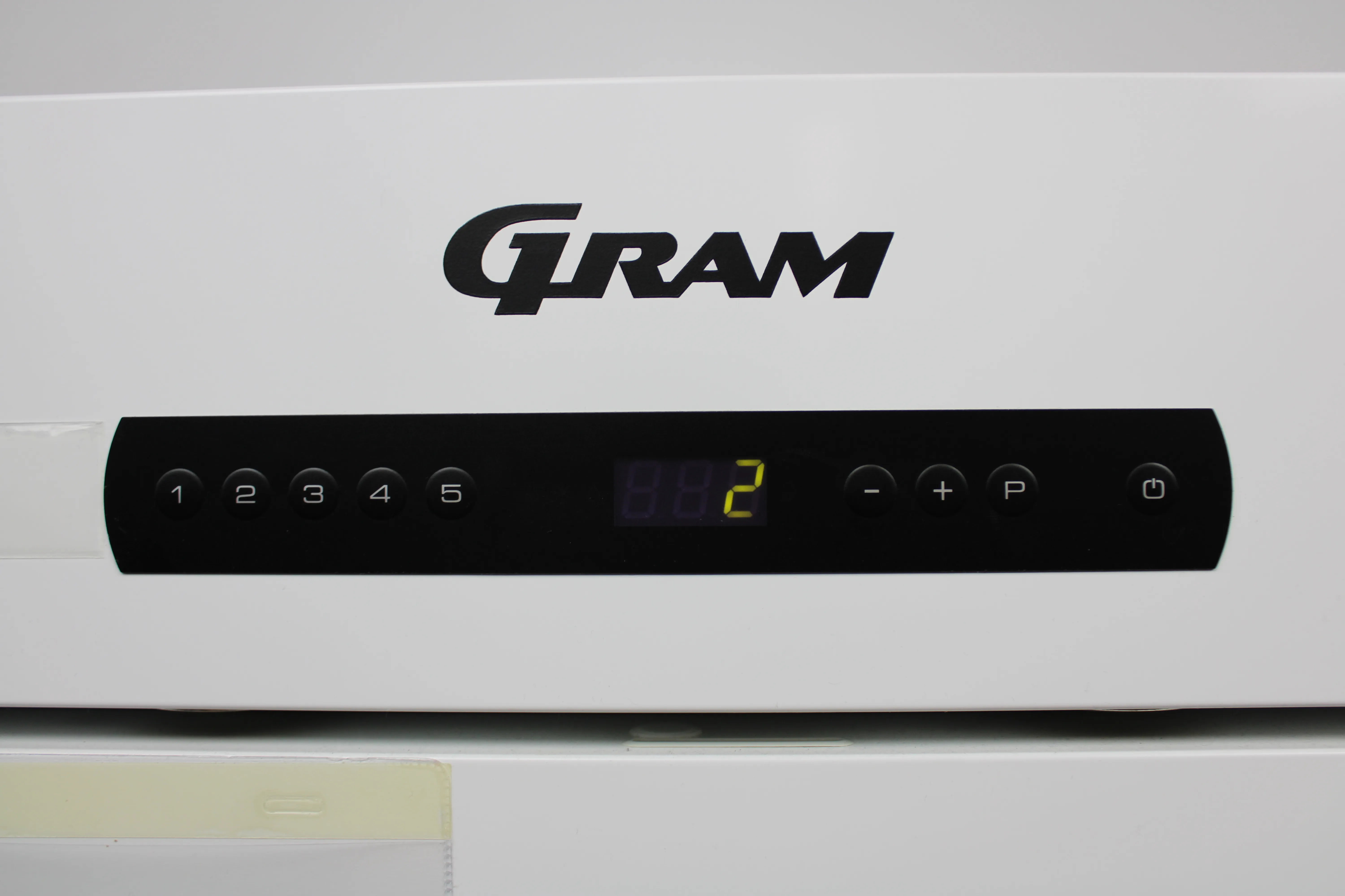 GRAM Freezer MIDI K 625 LSH 4N +2C 625L - Used - Very Good Condition