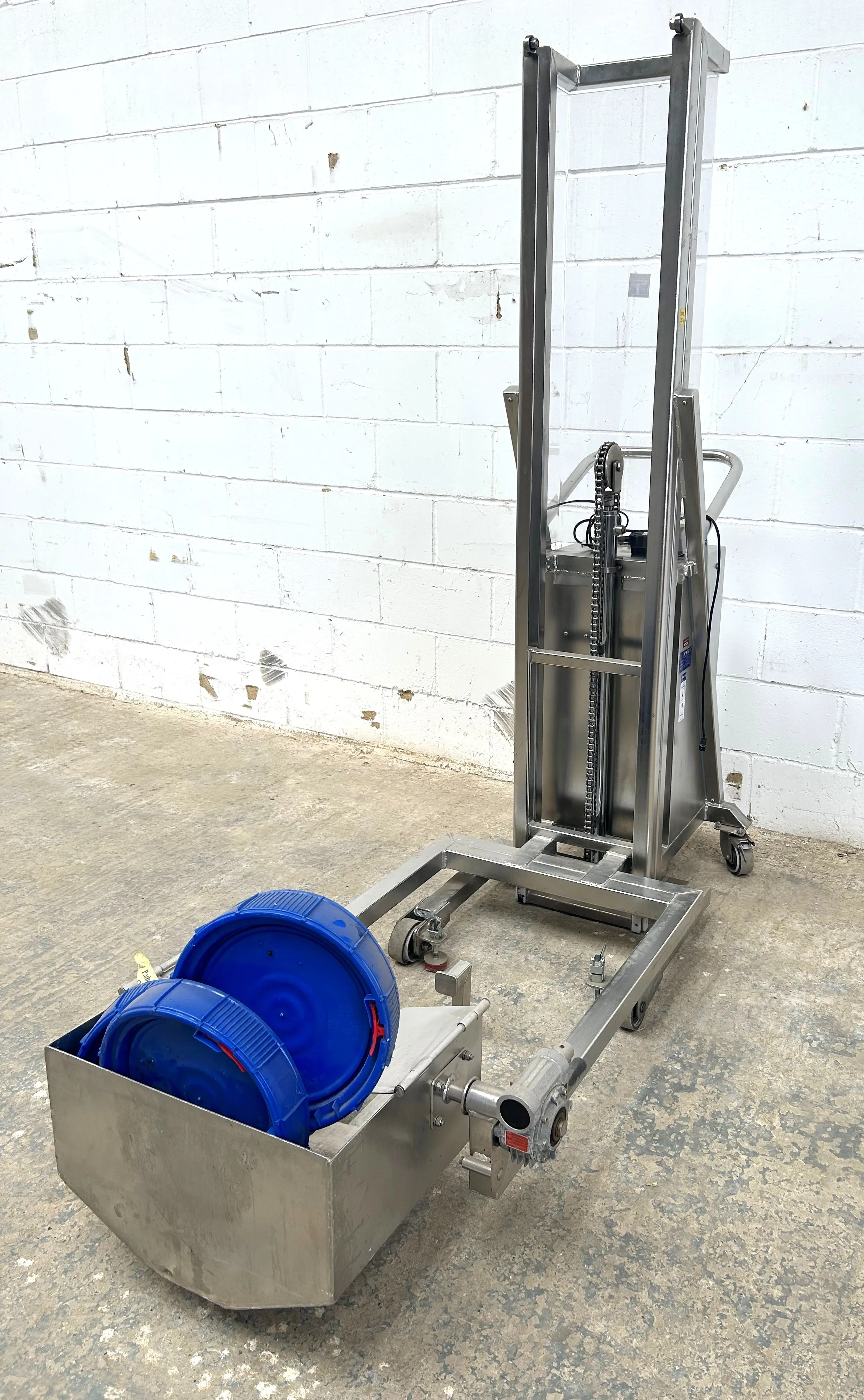 Used STS Drum Lift SWL 55kg Laboratory Equipment