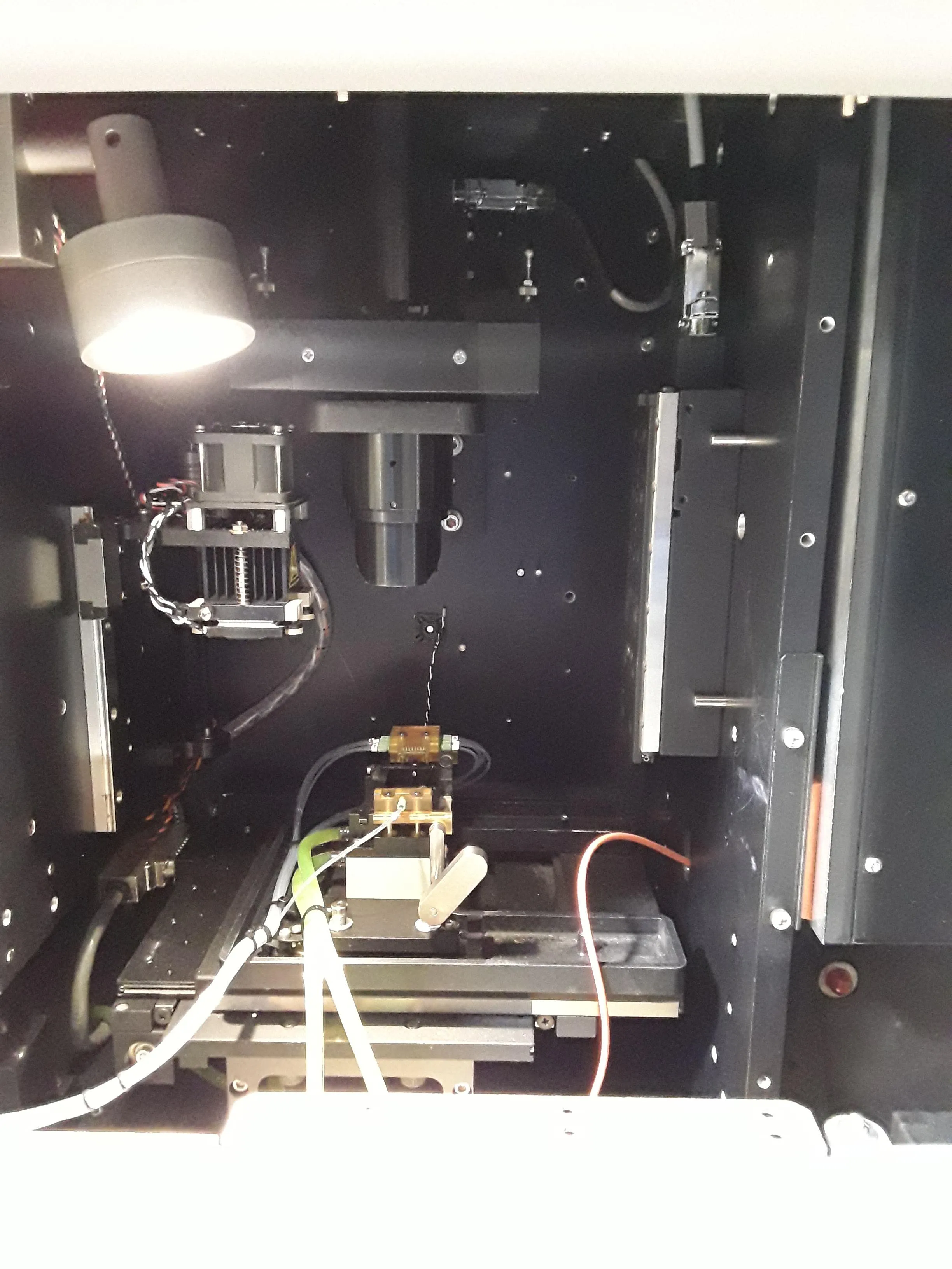 Illumina Analyzer IIx/1206/ Paired End Module 181 DNA Sequencer