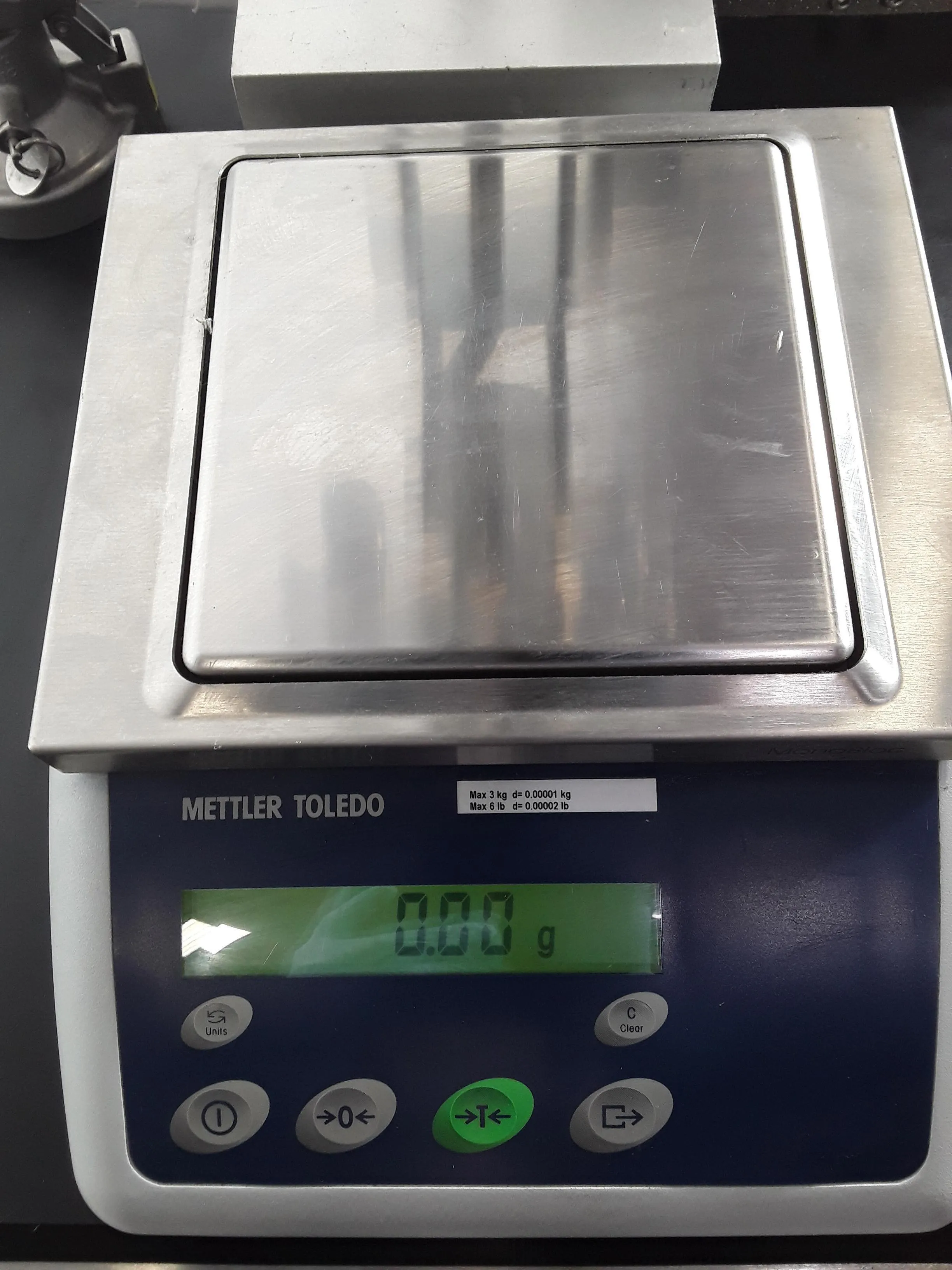 Custom Table w/ ValveMate 8000 Controller/ Mettler Toledo Monobloc BBK422-6PM