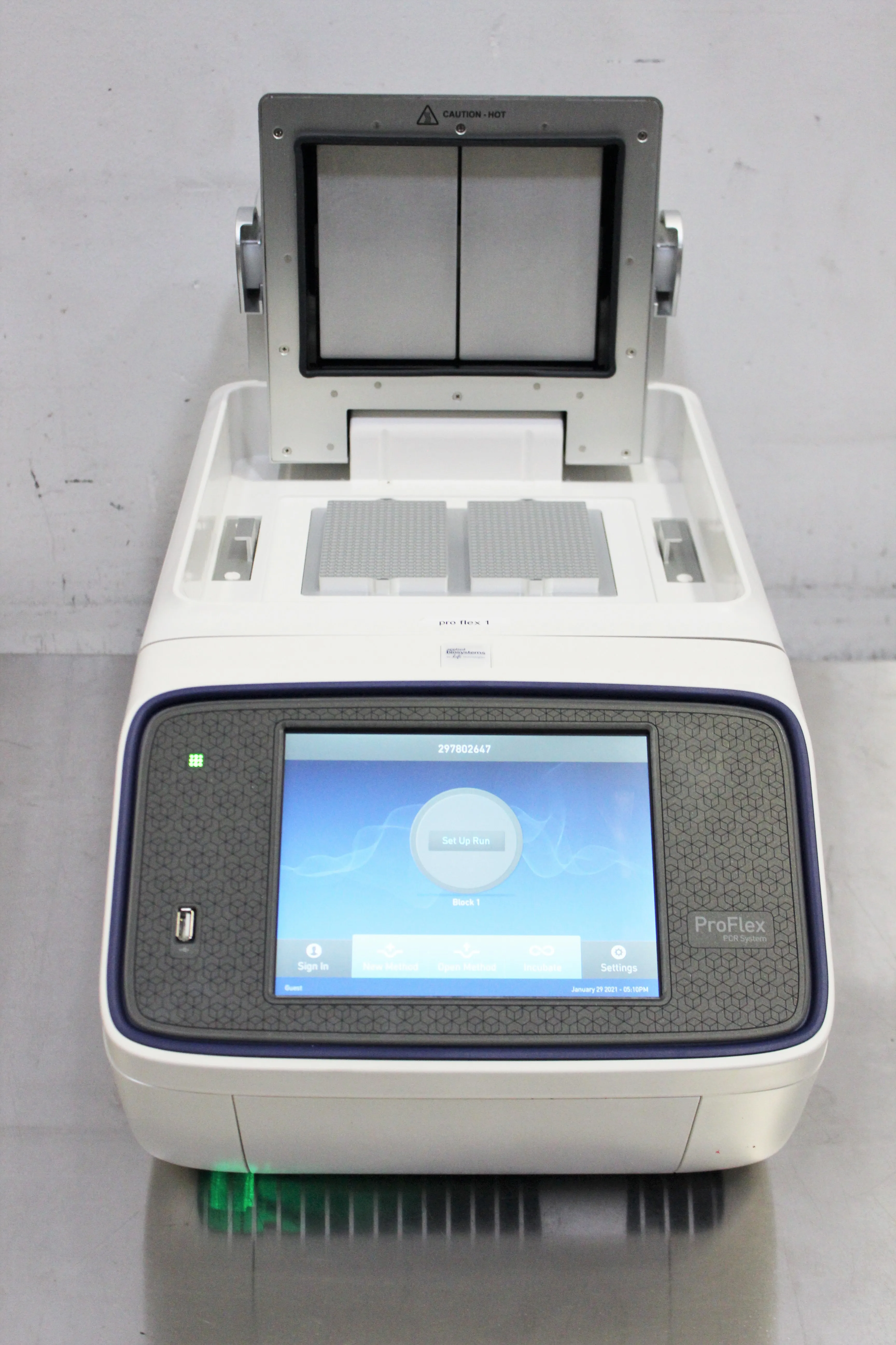 Applied Biosystems ProFlex 2 x 384-well PCR System