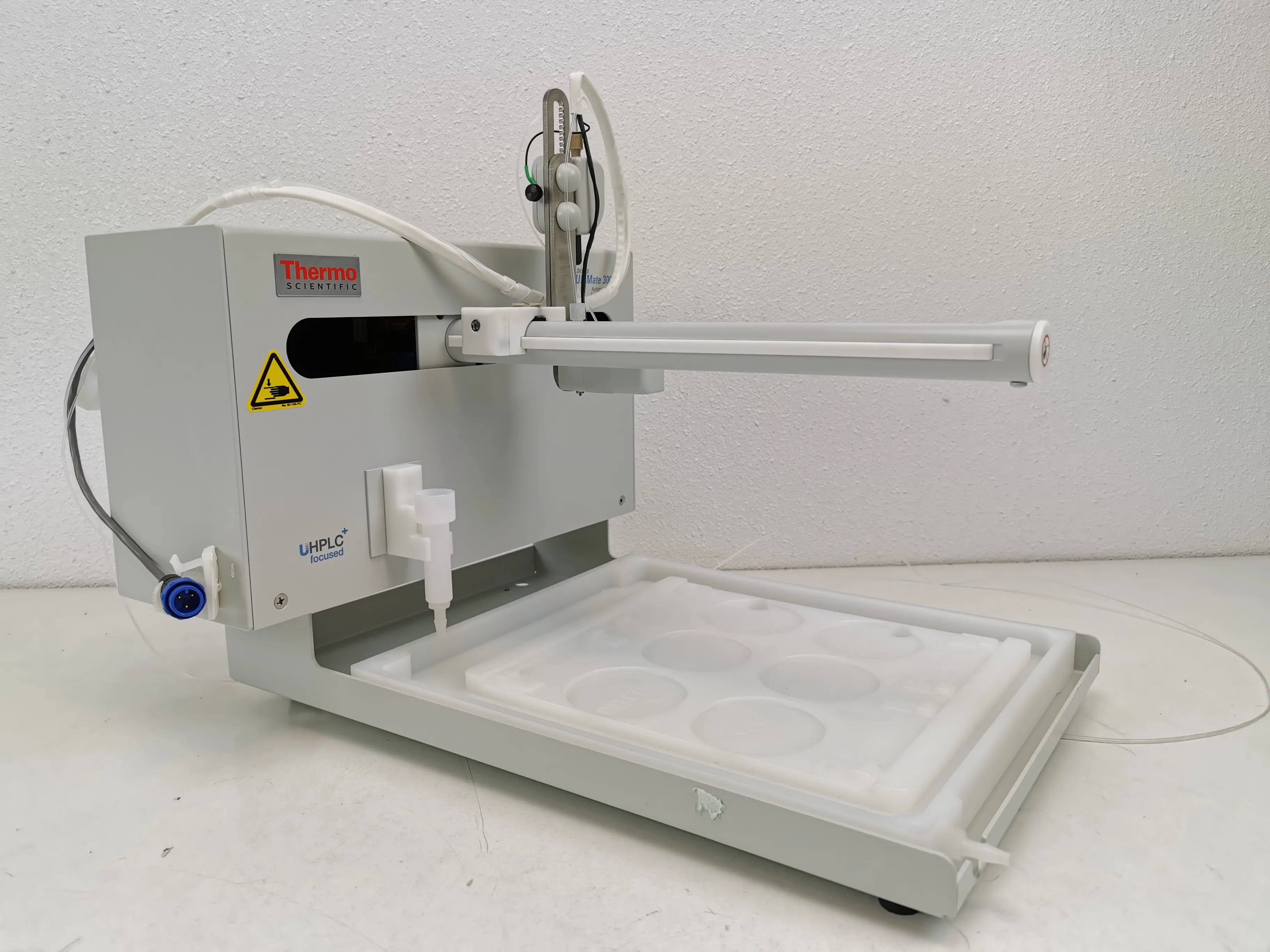 Thermo Scientific Dionex UitiMate 3000 Automated Fraction Collector