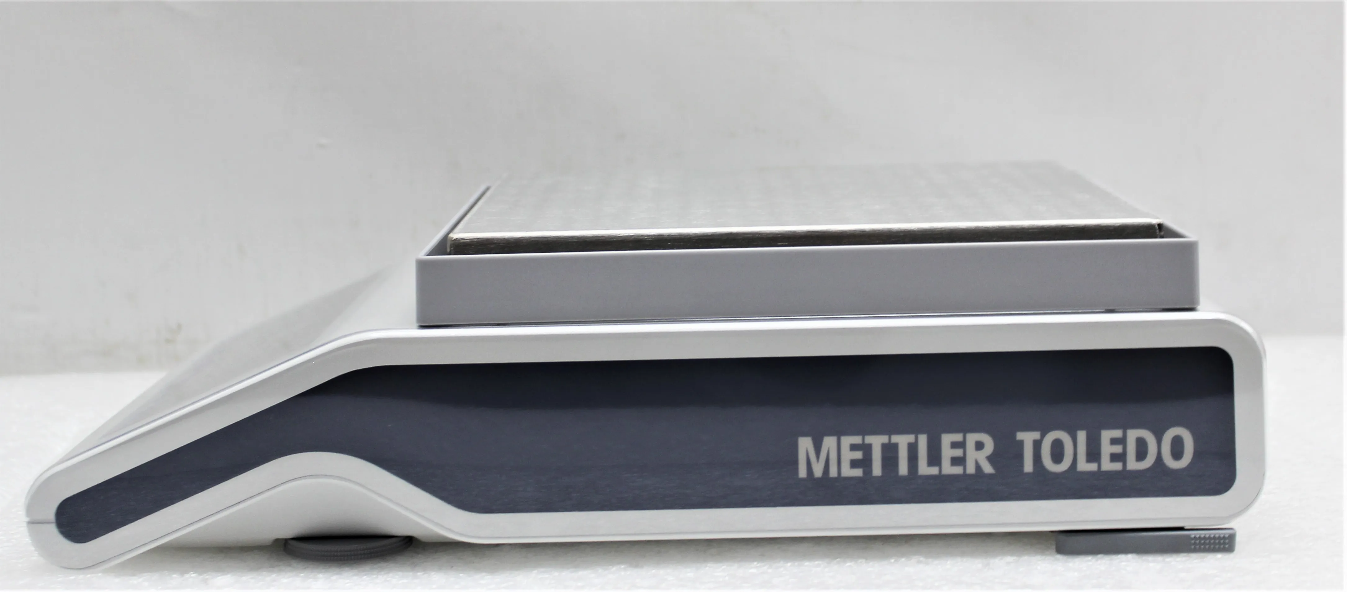 Mettler-Toledo MS4002TS/00 Bench Scale / Floor Scale