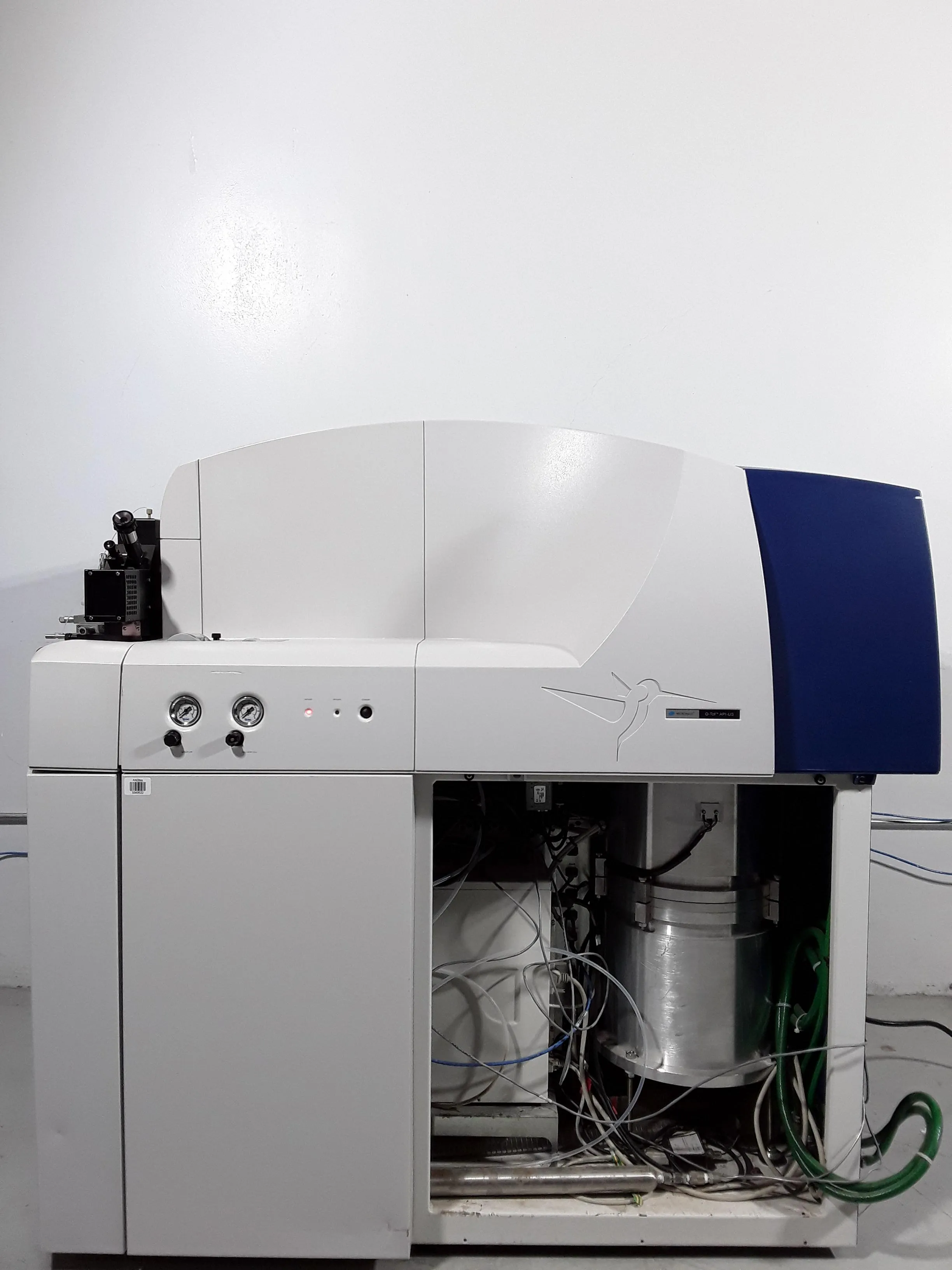 Waters Q-Tof API-US Mass Spectrometer with MS and MS/MS Capabilities