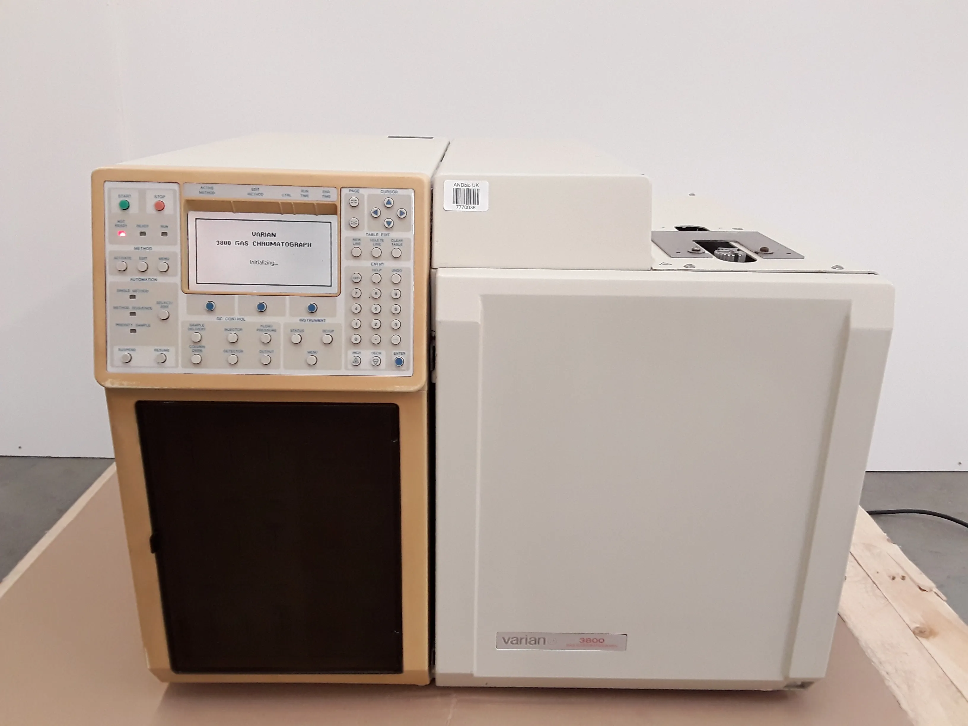 Varian CP 3800 GC Gas Chromatography System (For Parts or Not Working)