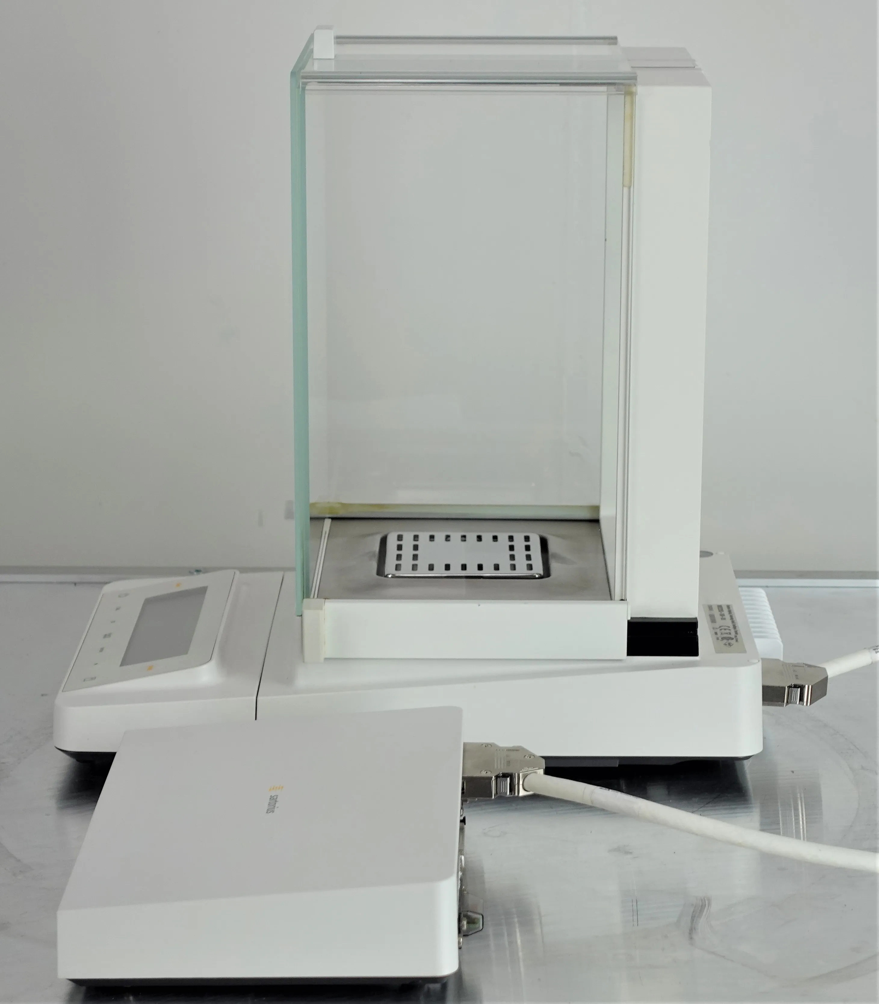 Sartorius Cubis Semi-Micro Balance MSE225S