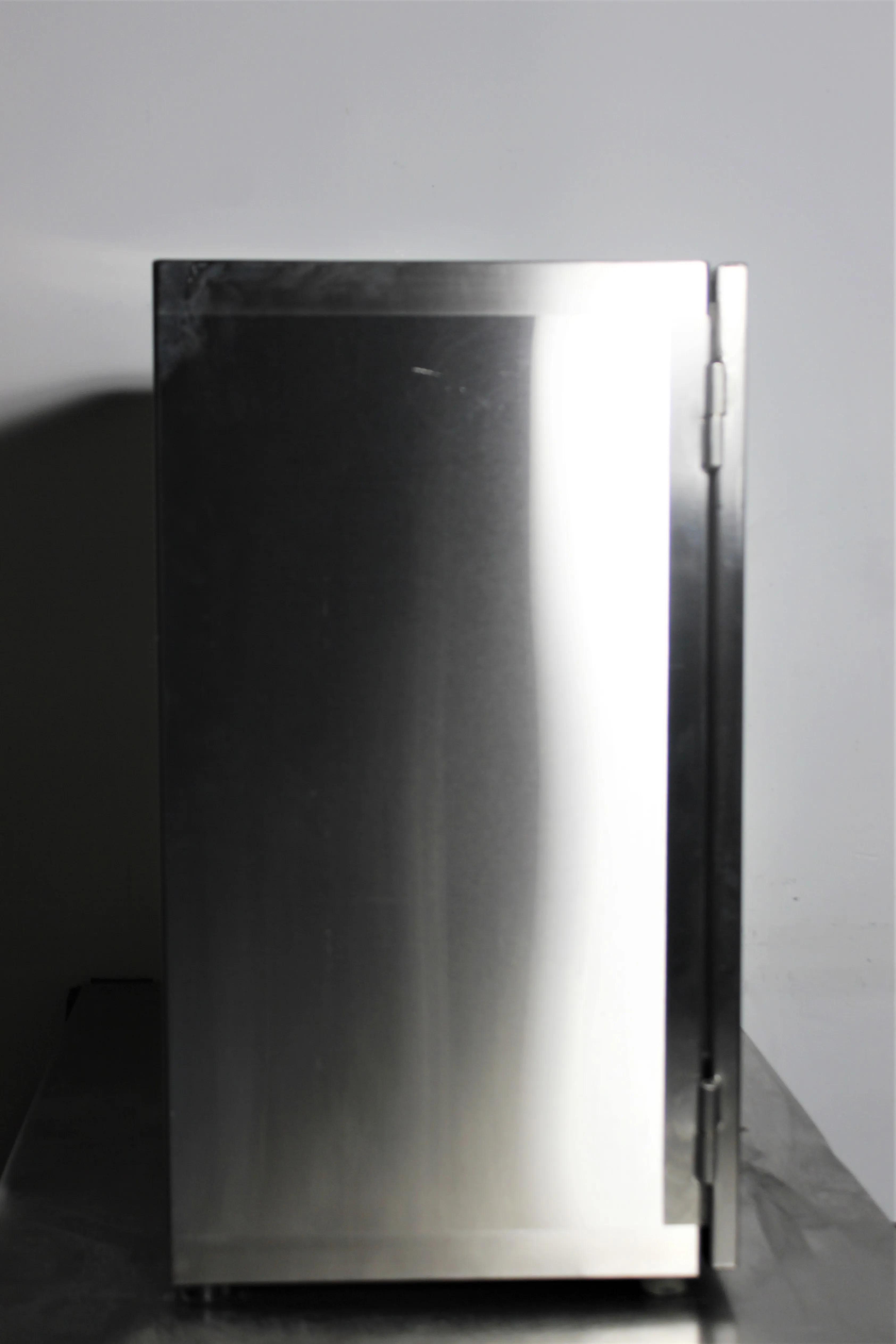 Used Stainless Steel Safety Cabinet - Adjustable Shelf - REUZEit West Coast US - R