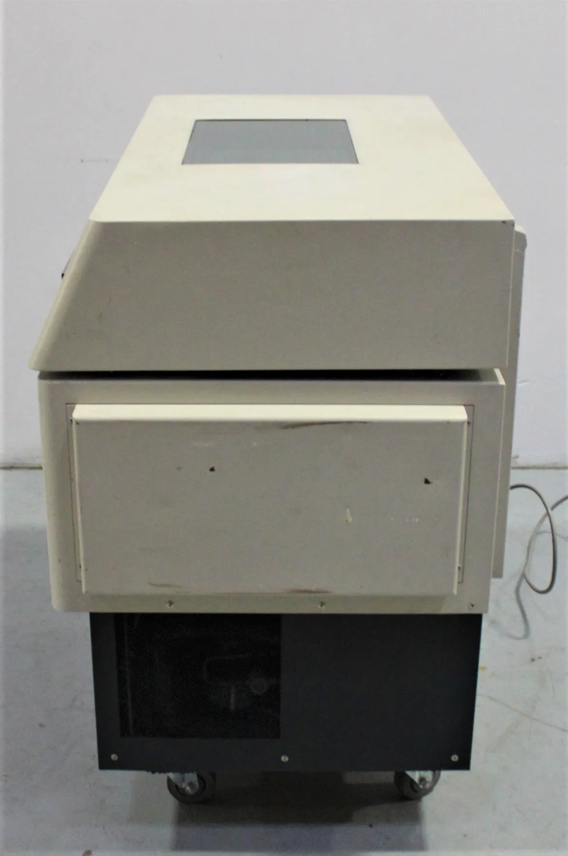 Used New Brunswick Innova 4330 Incubator Shaker, Class 2, 120V, 60Hz US, 790453768, 30-Day Warranty