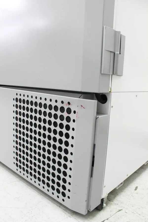 Thermo Fisher Scientific Revco RLE Series Ultra Low Freezer RLE60086A