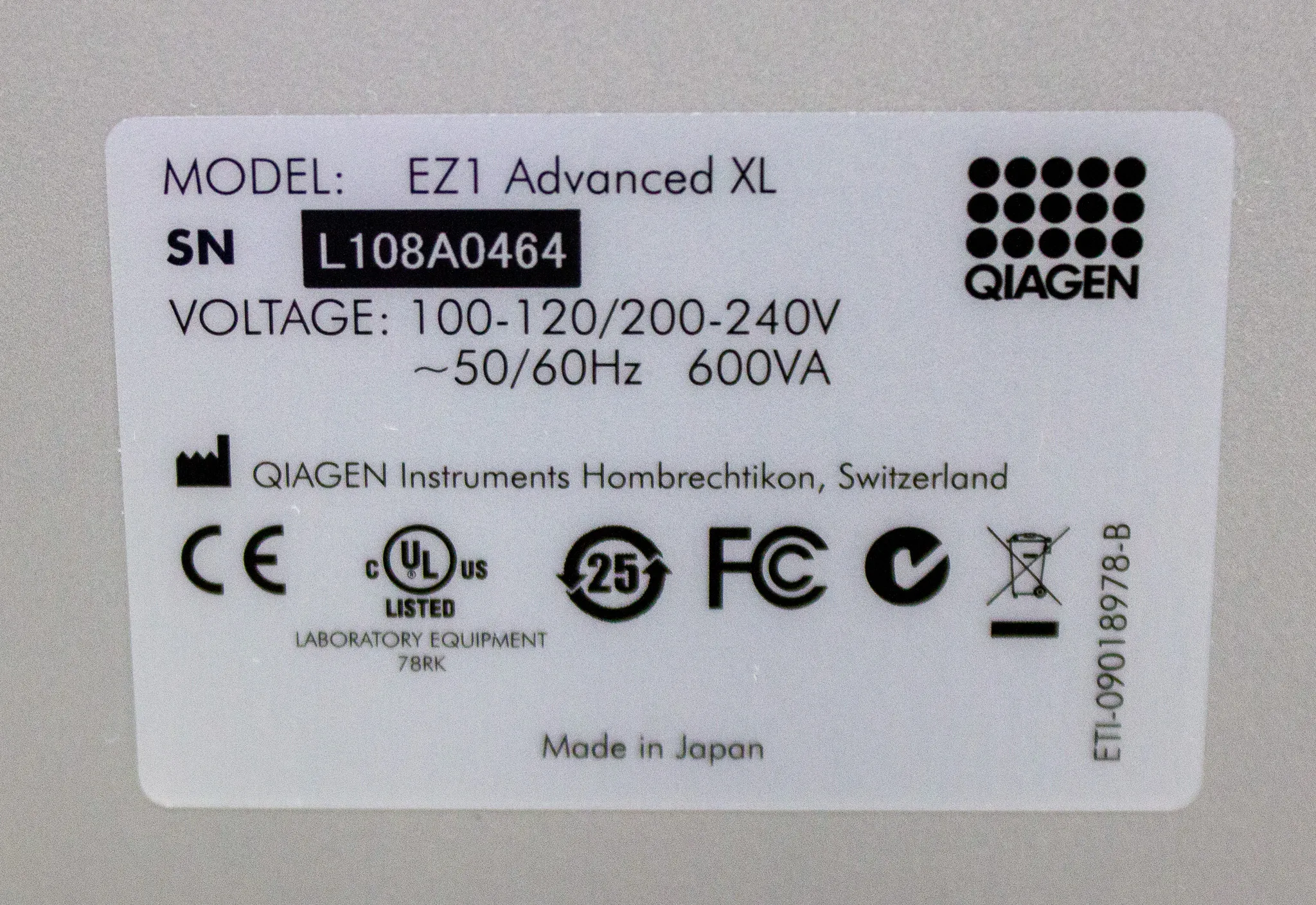 Qiagen EZ1 Advanced XL Automated Nucleic Acid DNA RNA Purification System