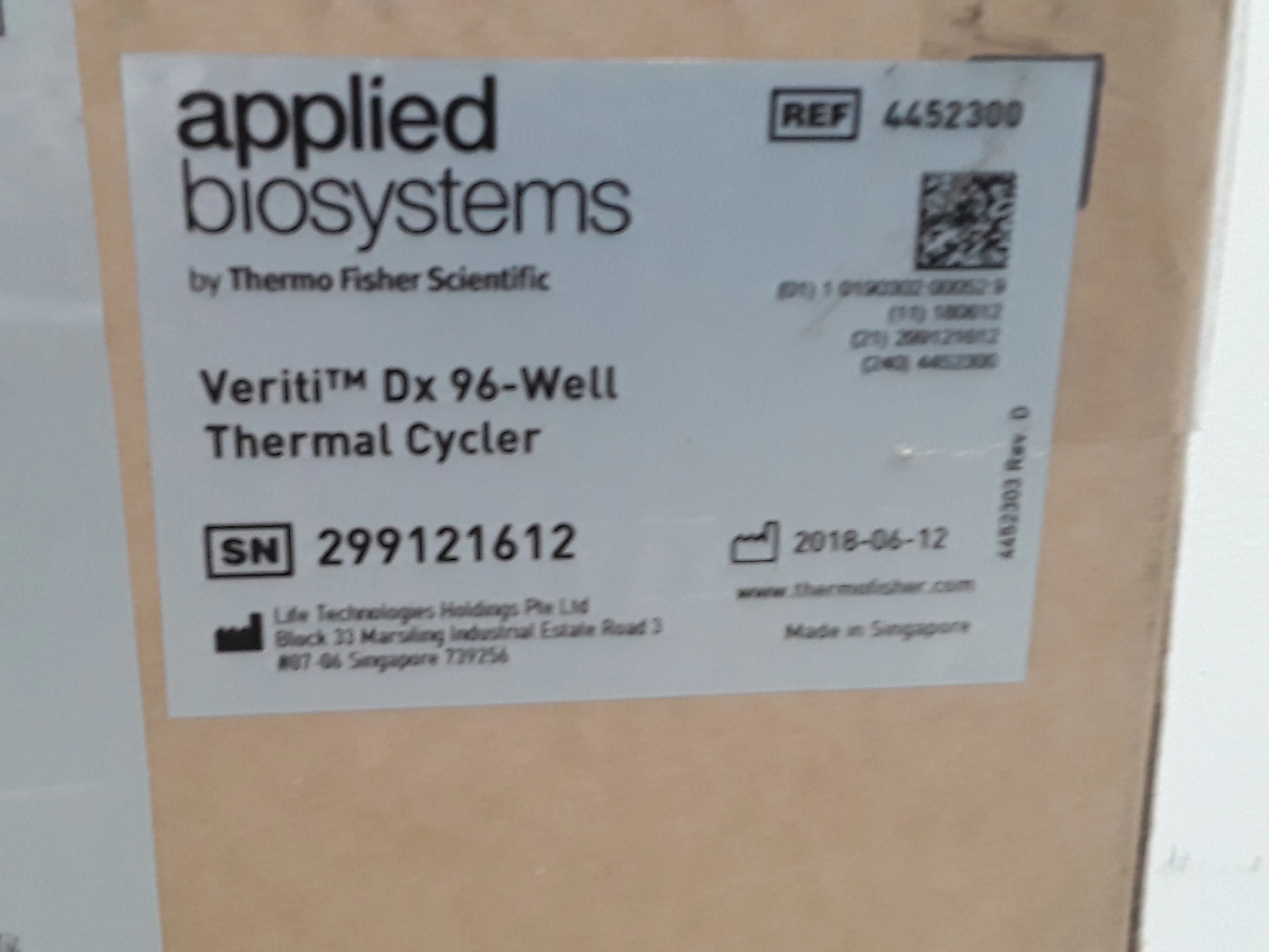 Applied Biosystems Veriti Dx 96-Well Thermal Cycler PCR System 4452300