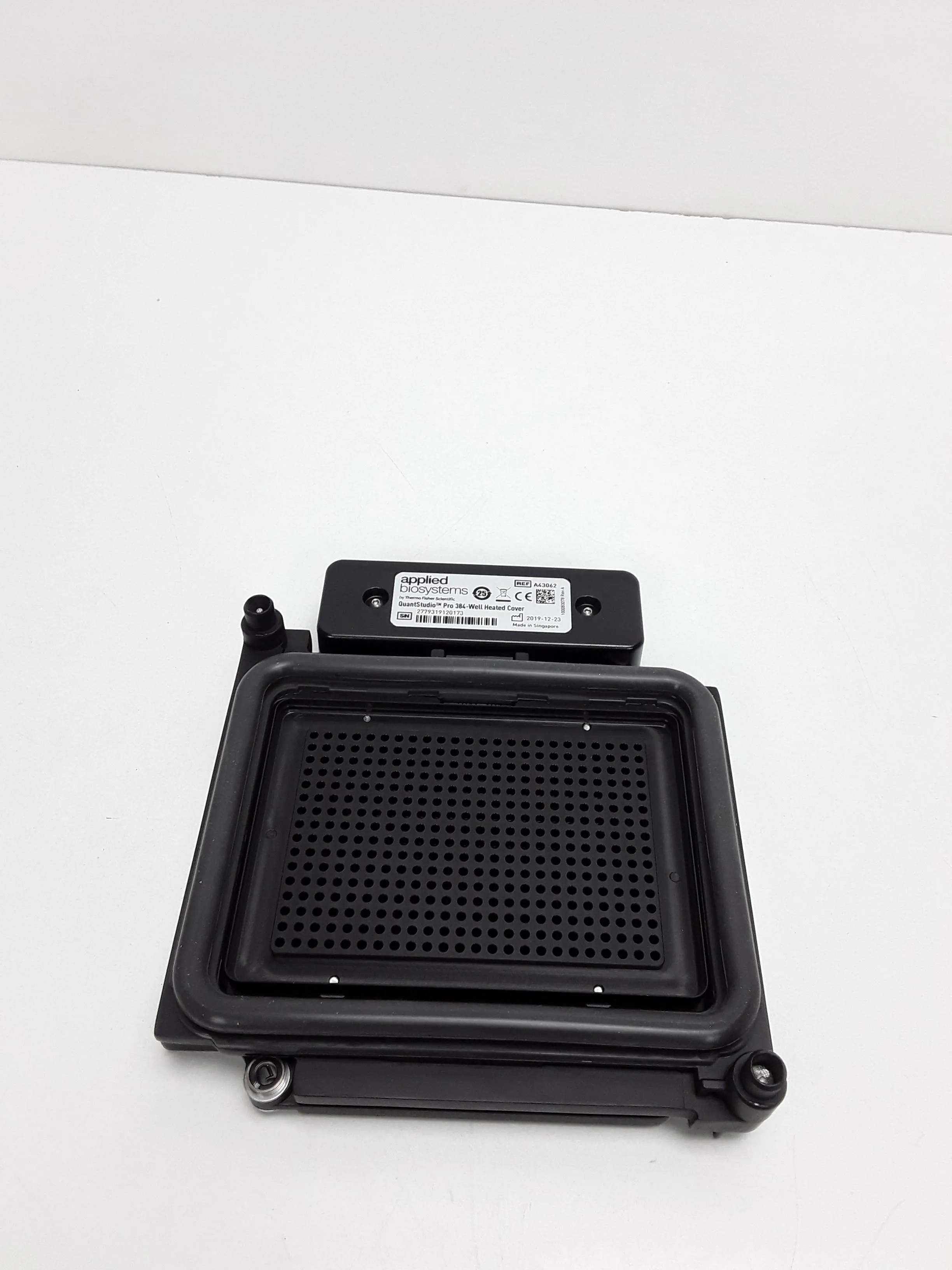 Applied Biosystems QuantStudio Pro 384-Well Heated Cover A43062