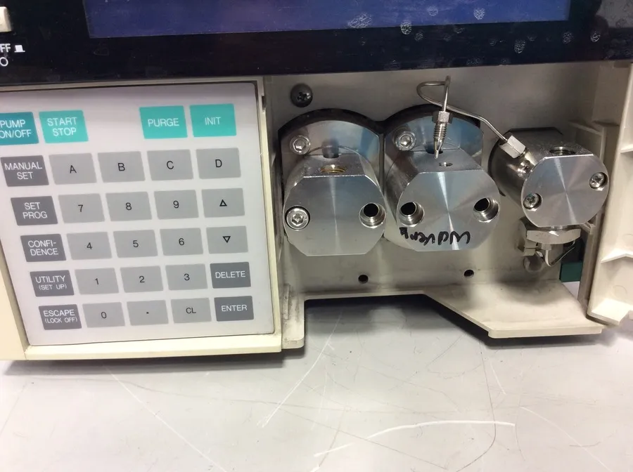 Transgenomic L-7100 Pump ABI Oligo Laboratory Equipment