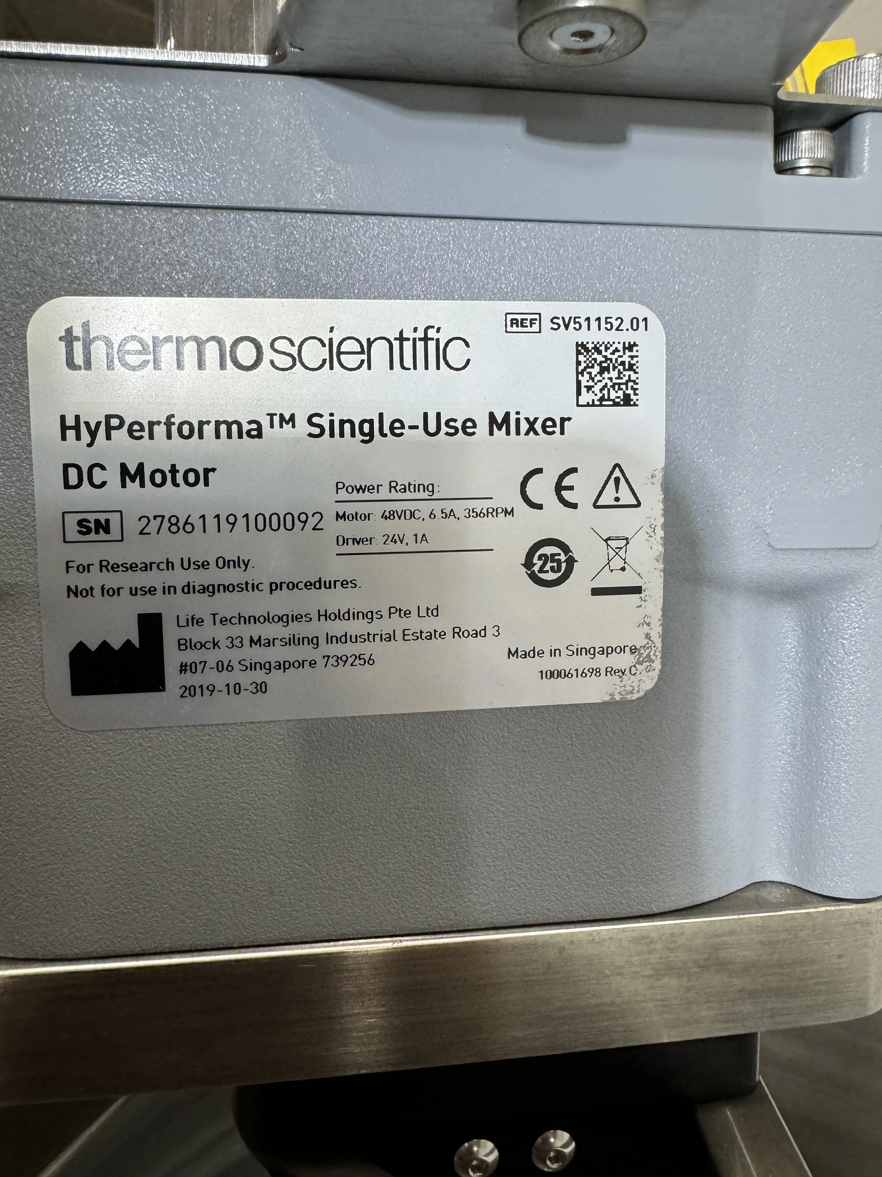 Thermo Scientific HyPerforma SUM0200.9002 Single-Use Mixer 200L Jacketed DC Motor Touchscreen Console Load Cells