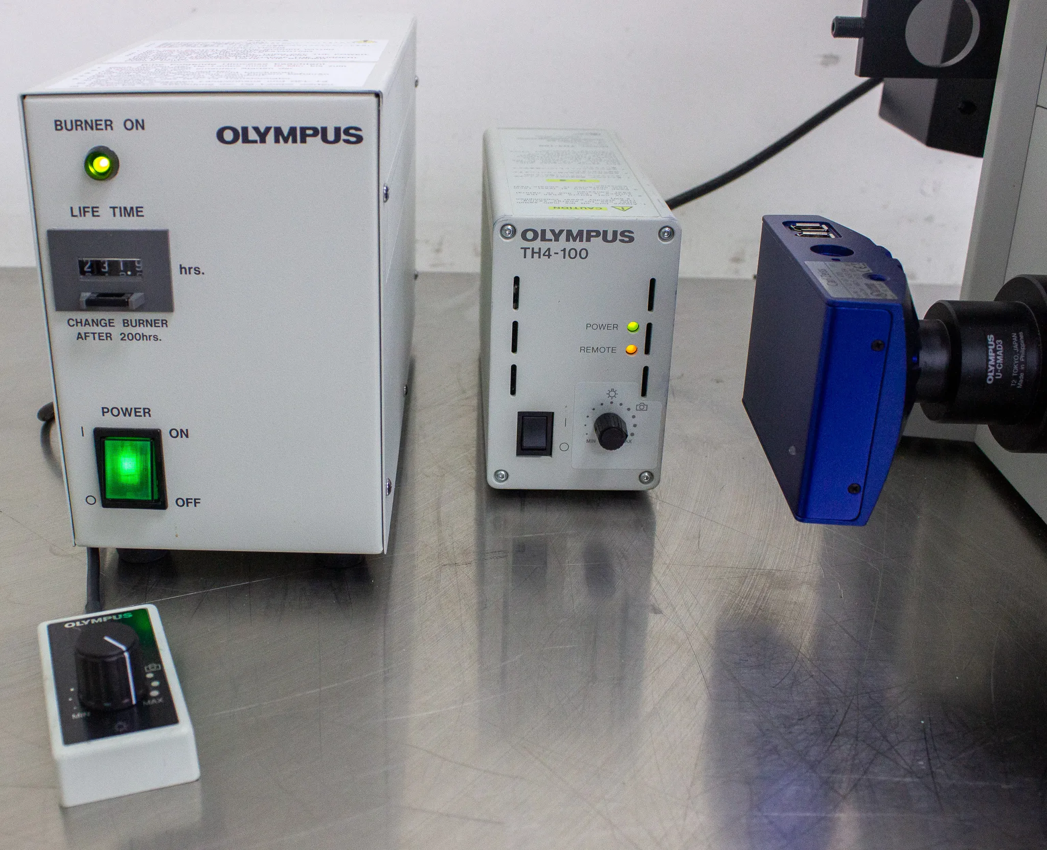 Olympus IX51 Inverted Fluorescence Microscope IX2-ILL100 with TH4-100 External Power Supply and BH2-RFL-T3 Power Supply for Mercury Burner