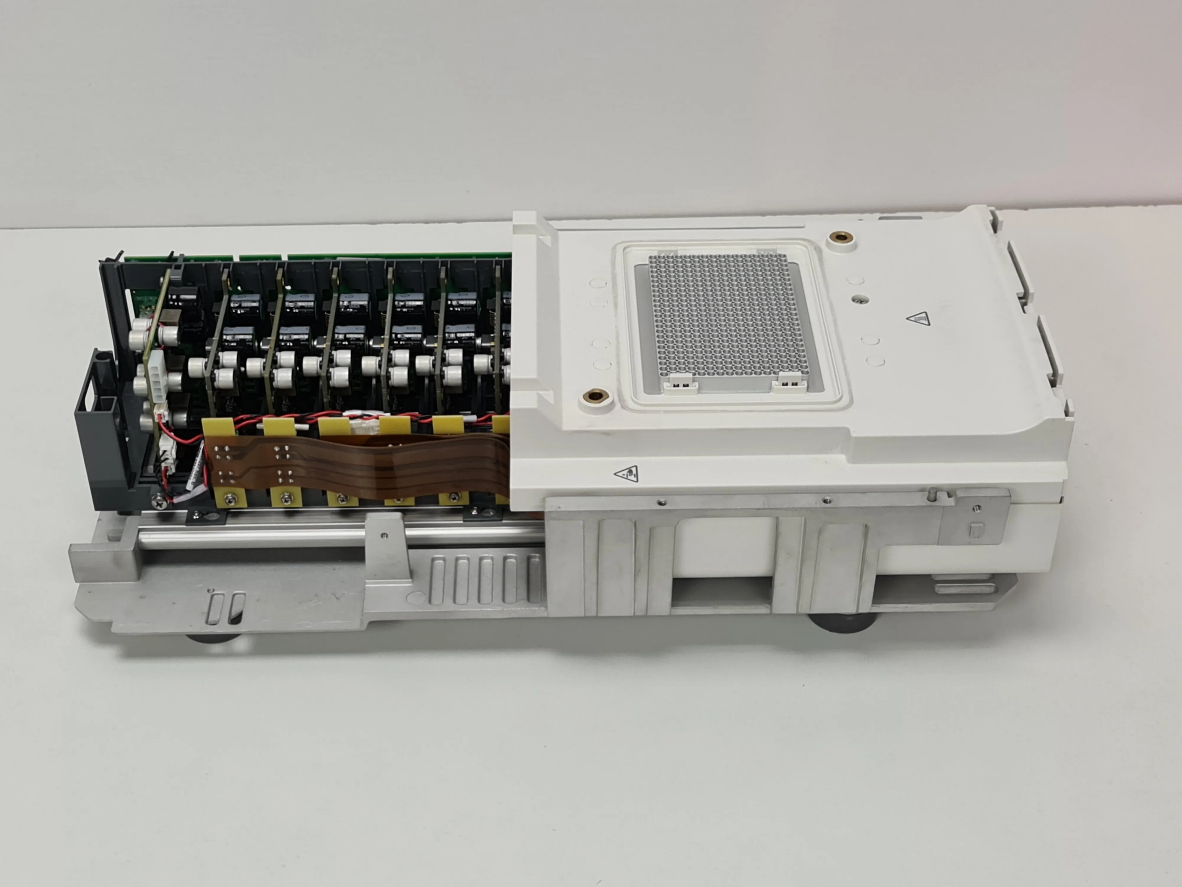 Applied Biosystems A31690 Molecular Biology Service Assembly, Block Slide 384W Part