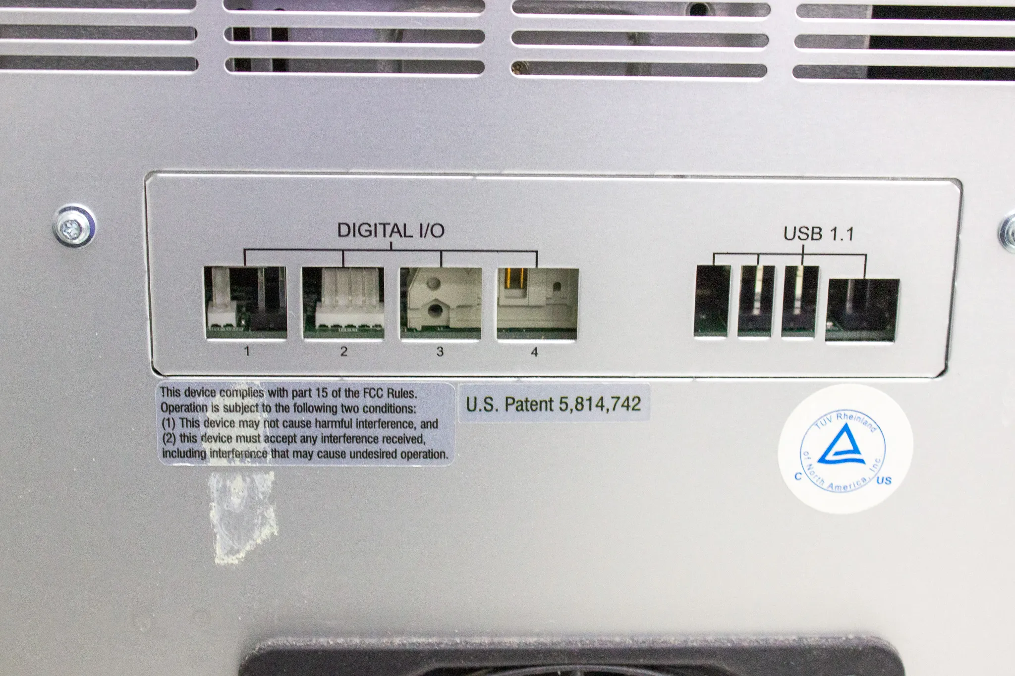 Dionex WPS-3000TPL RS Rapid Separation Thermostatted Well Plate Autosampler