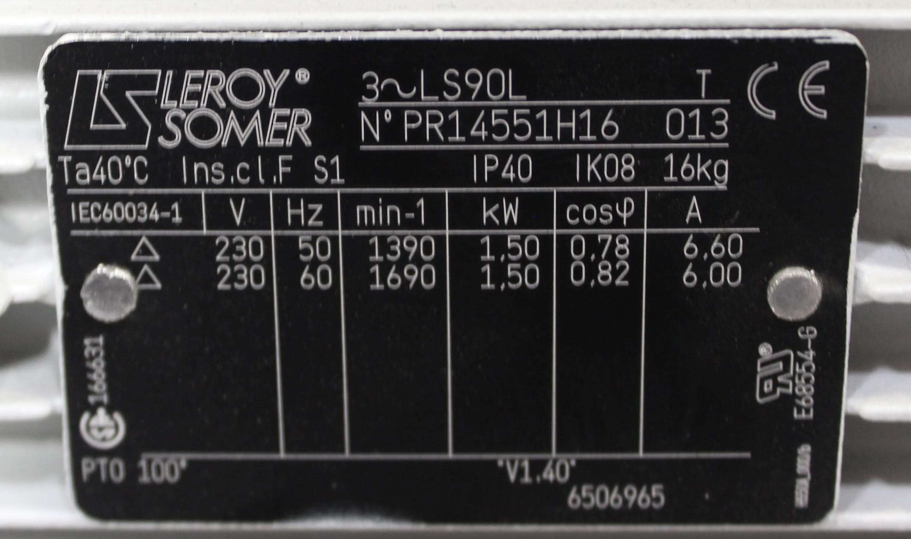 Leybold Sogevac SV65B Vacuum Pump