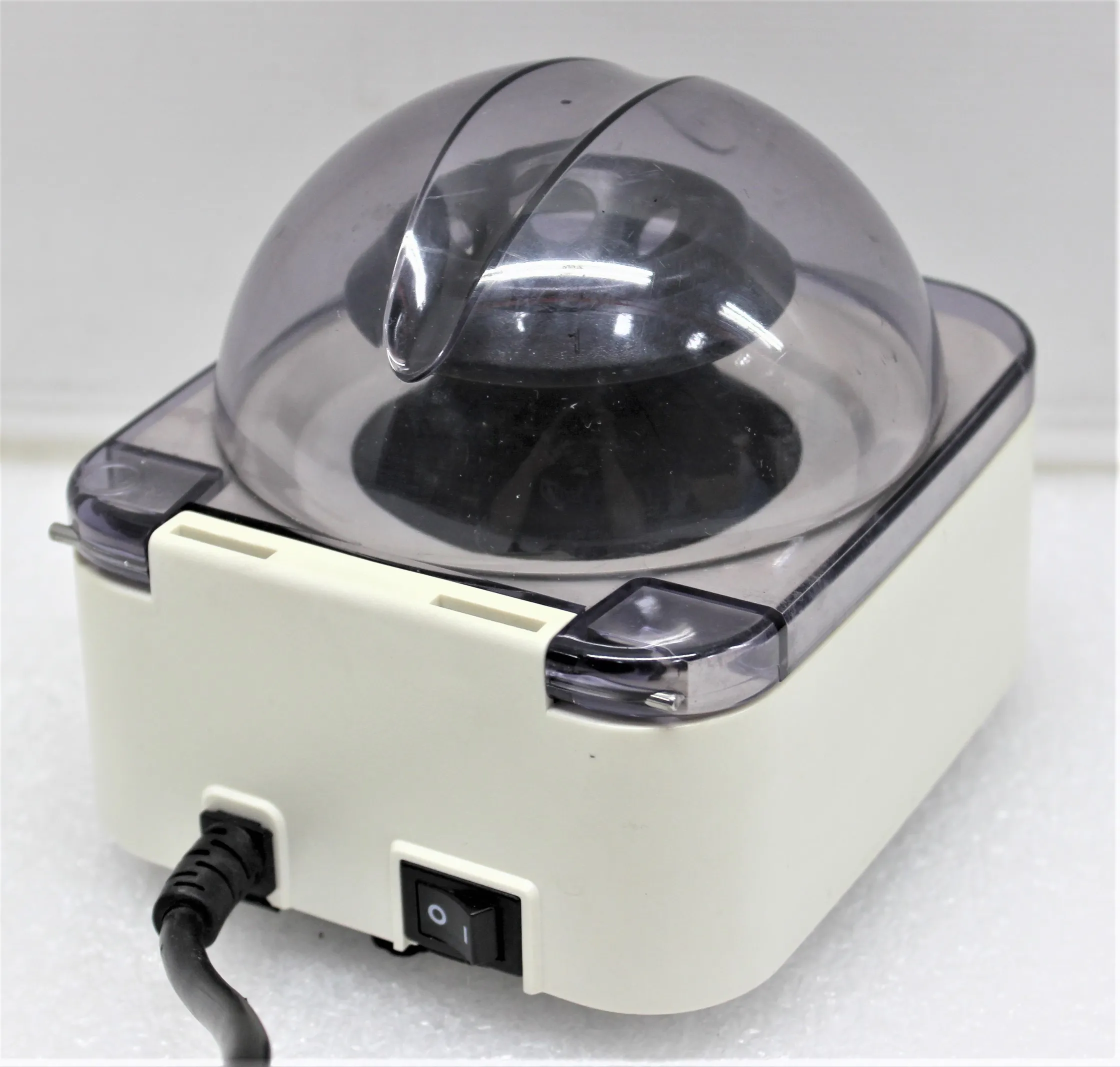 VWR Galaxy Mini Centrifuge C1213