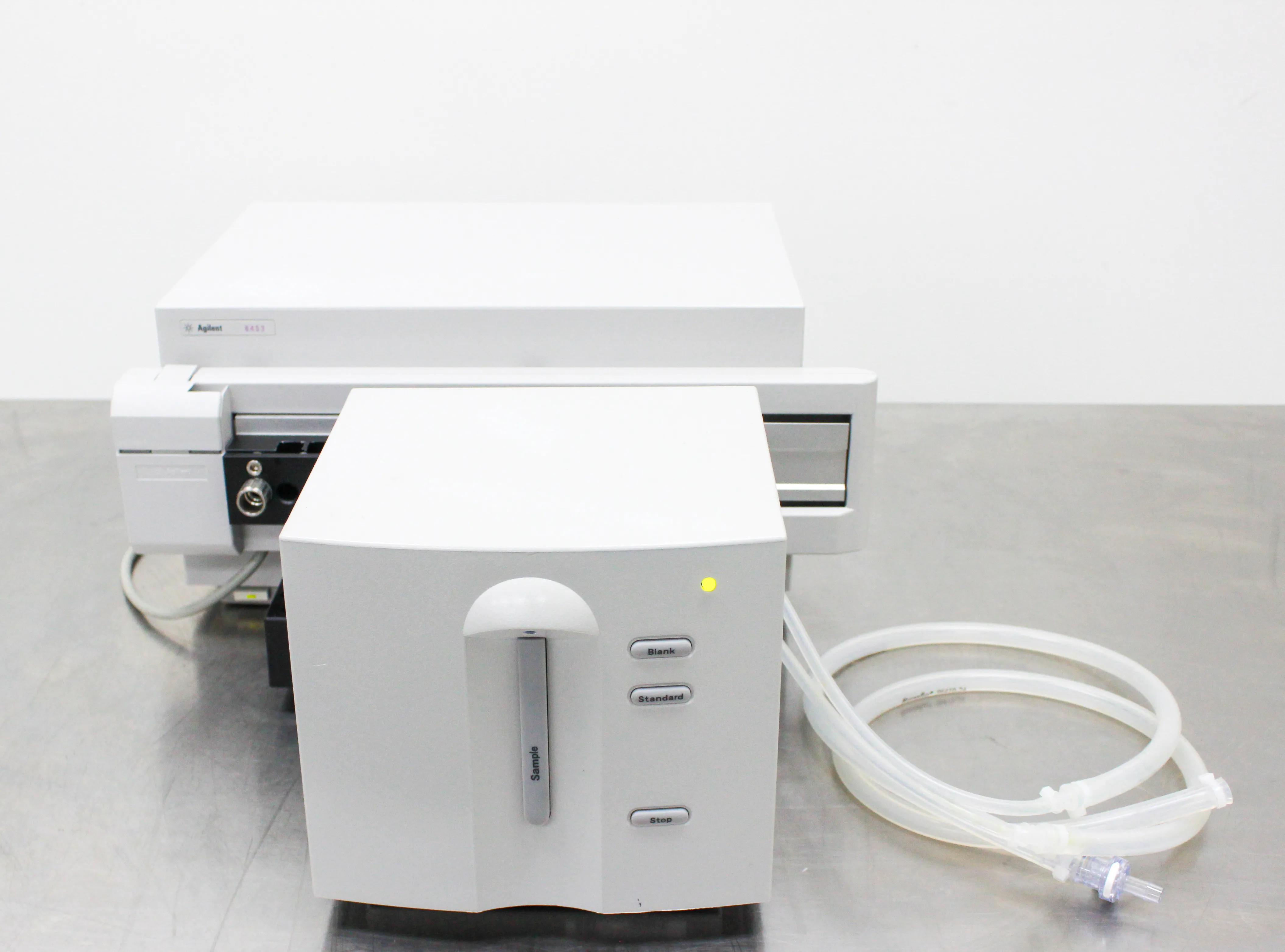 Agilent 8453 Spectrophotometer UV-Visible UV-Vis G1103A 120V/220V 50Hz/60Hz