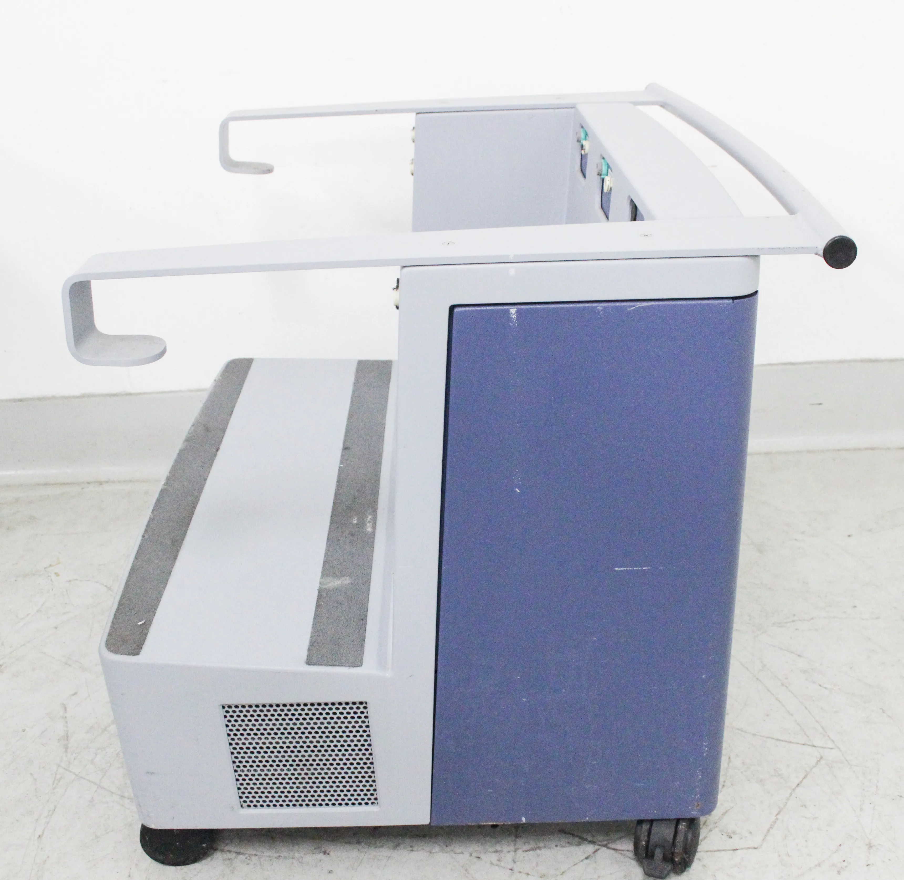 BD Biosciences BD FACSCanto Fluidics Cart