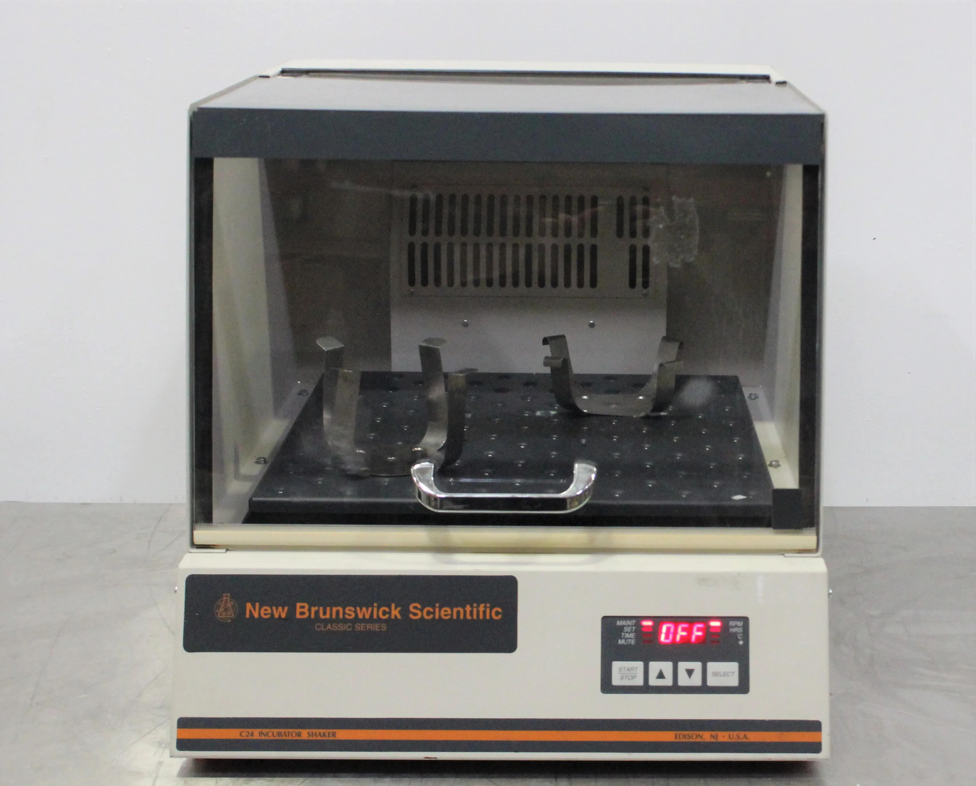 New Brunswick Classic C24 Incubator Shaker