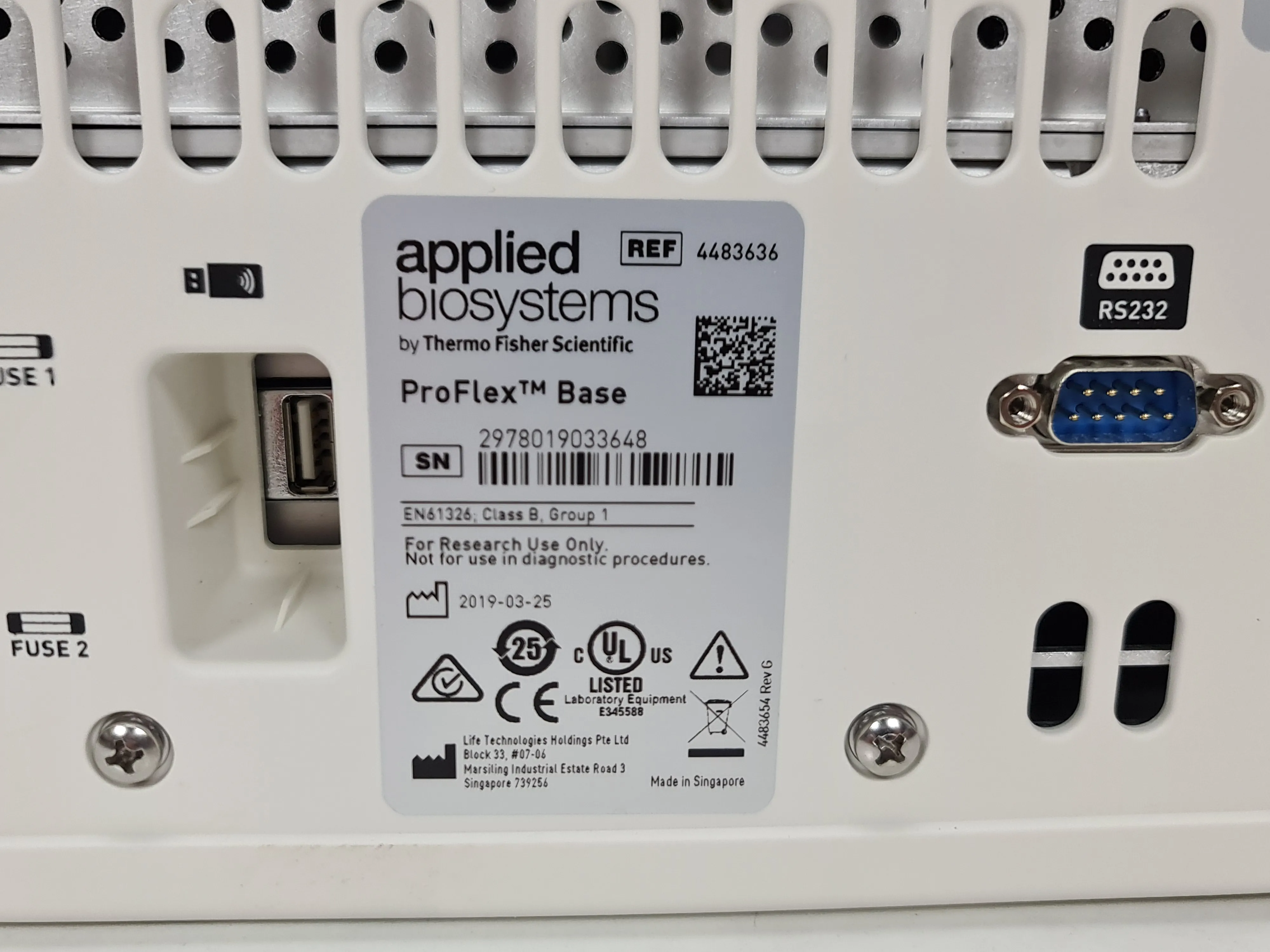 Applied Biosystems ProFlex Base PCR Thermal Cycler