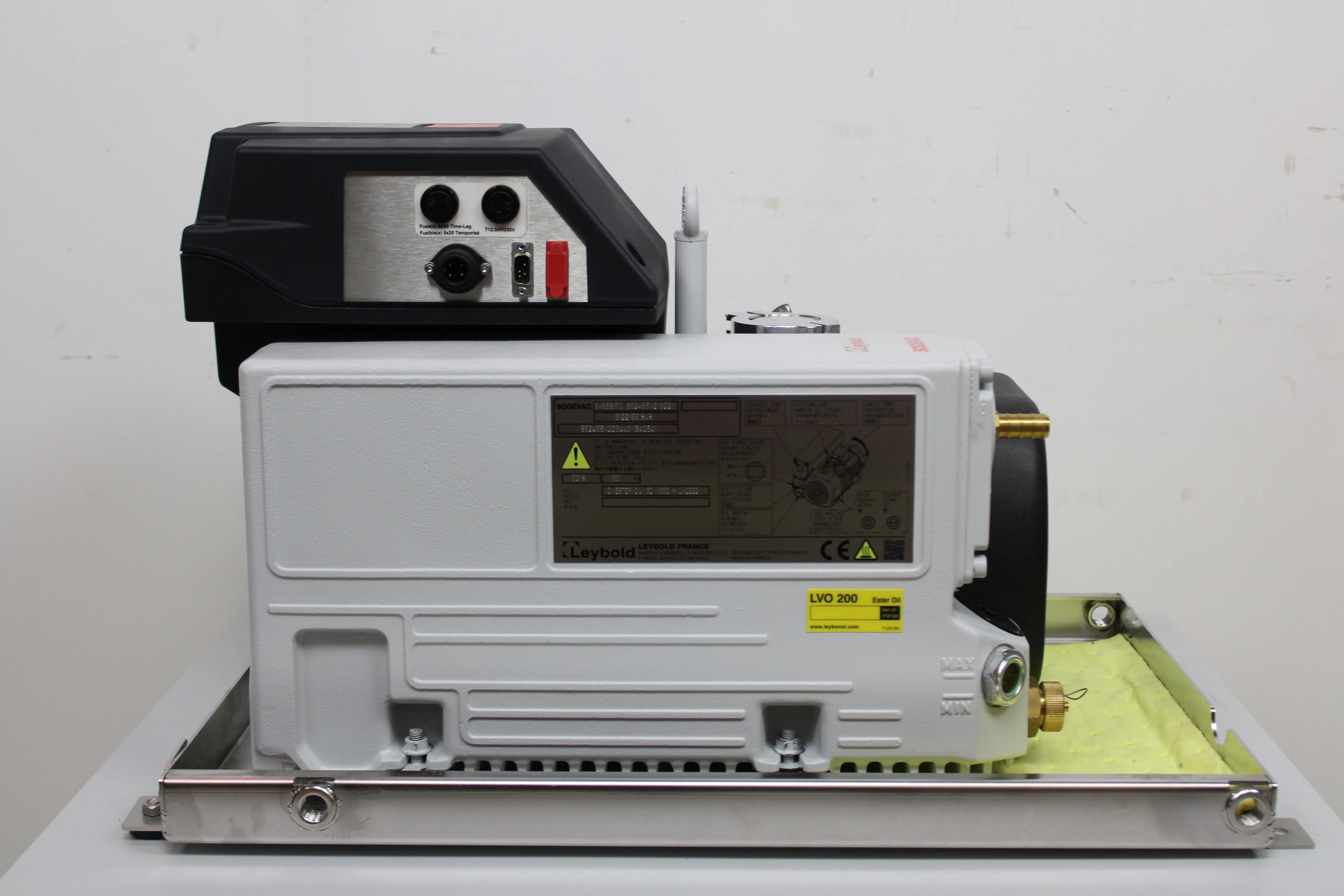 Leybold SOGEVAC SV65 BI FC Vacuum Pump