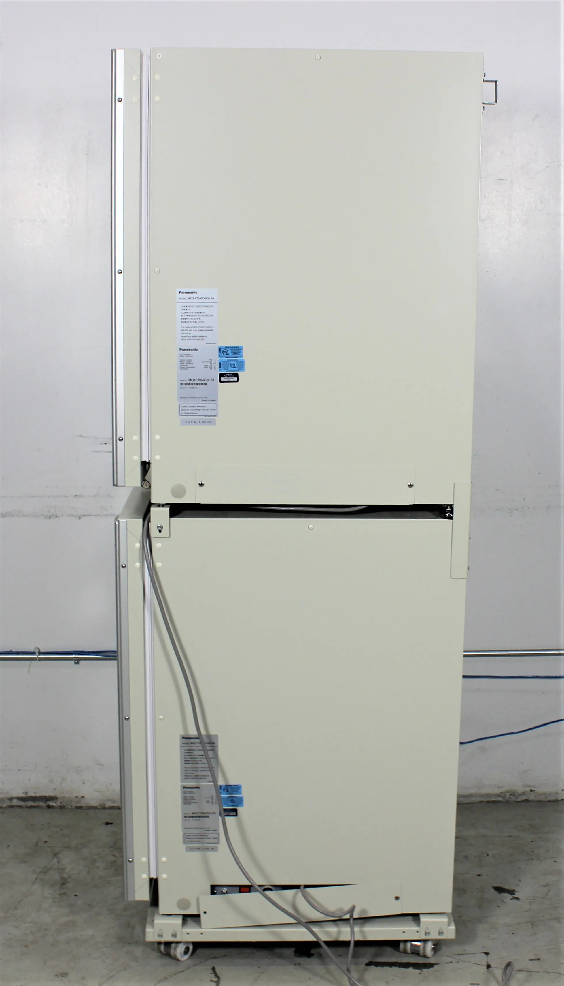 Panasonic CO2 Refrigerated Incubator MCO-170AICUVH