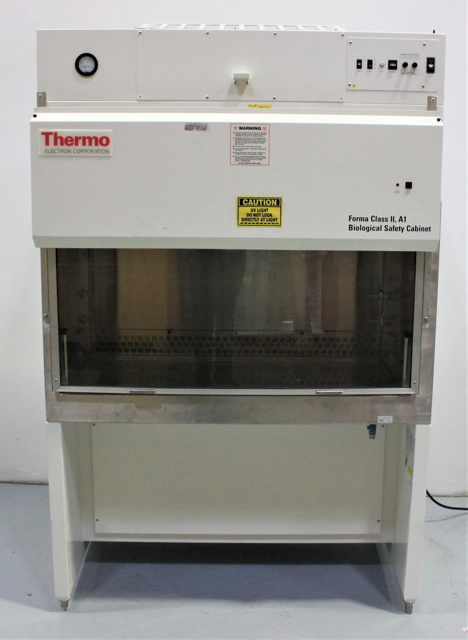 Thermo Electron 1200 Biosafety Cabinet Class 2 Used 30-Day Warranty