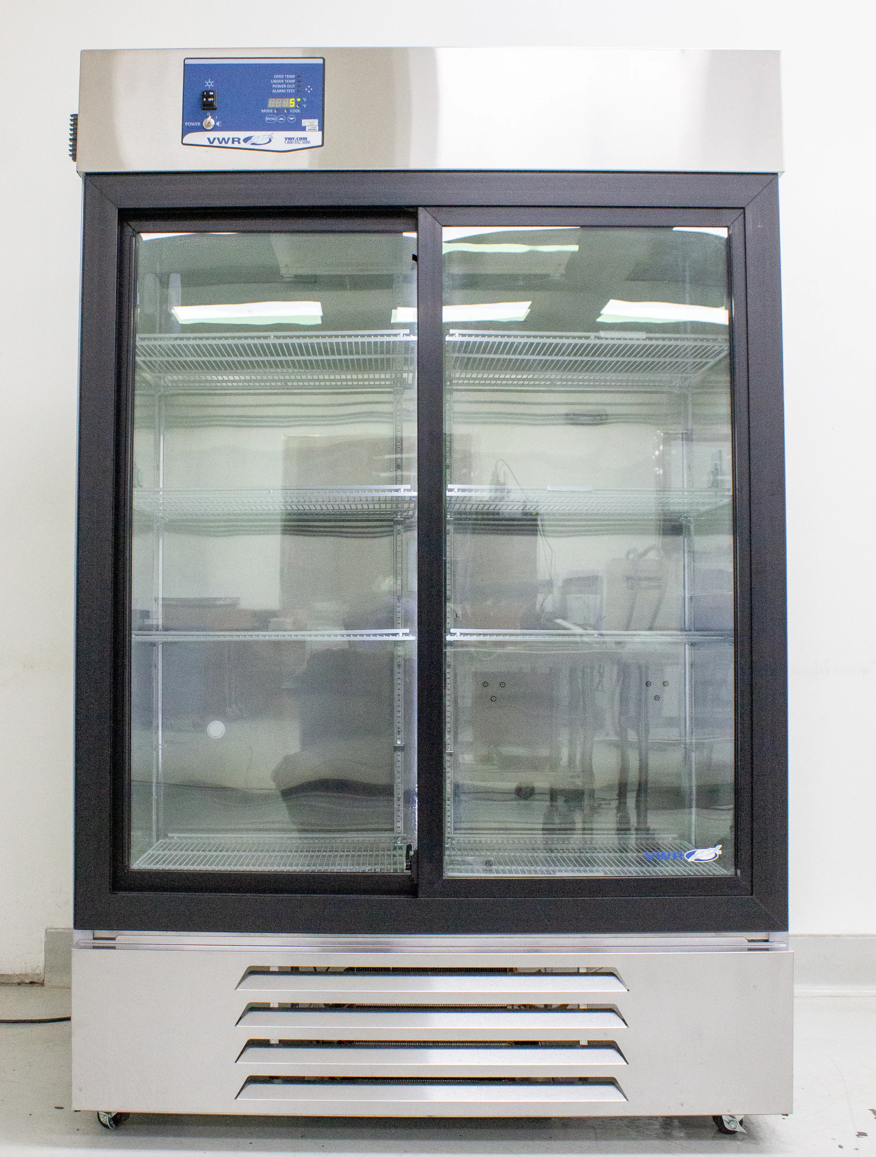 VWR Chromatography Refrigerator MH45SS-GAEE-VW