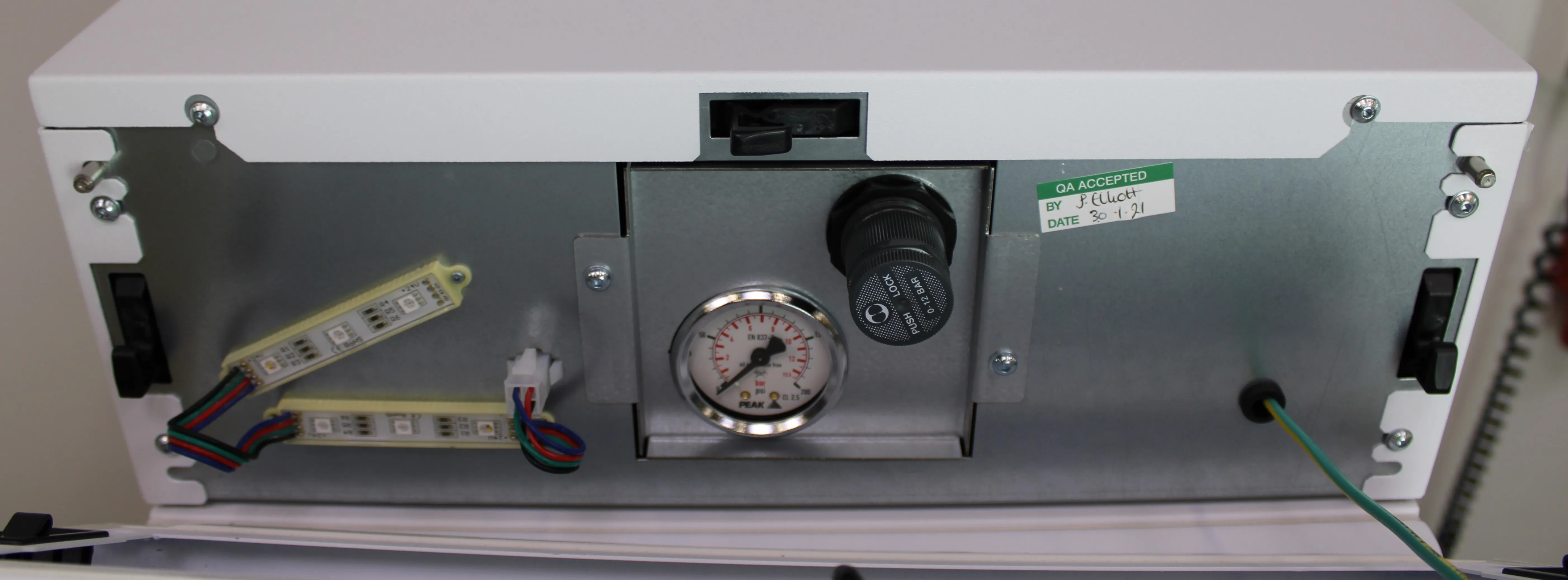 Peak Scientific Acrion N2 Nitrogen Generator + Acrion Air Compressor