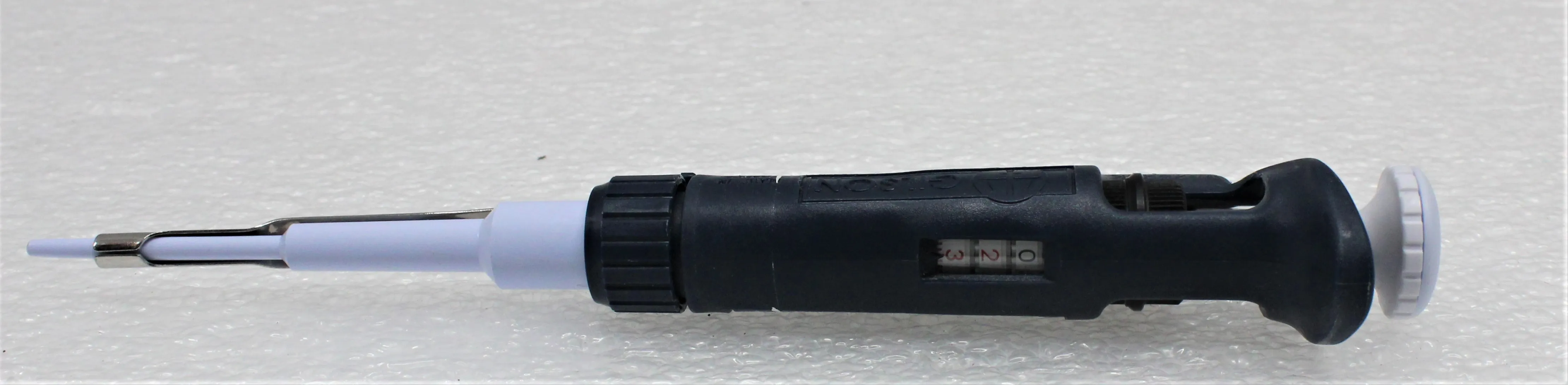 Gilson P2 Pipettor with Adjustable Volume Range