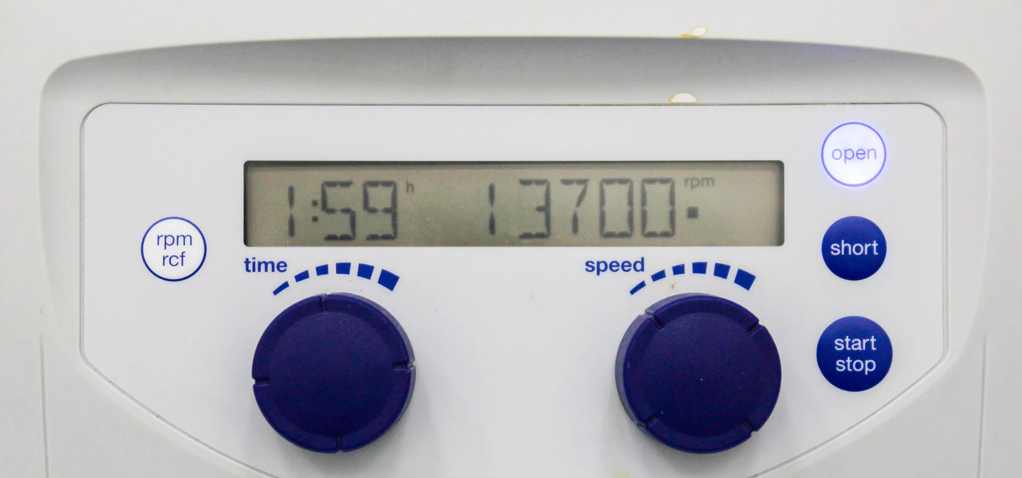 Eppendorf 5418 Centrifuge with FA-45-18-11 Rotor