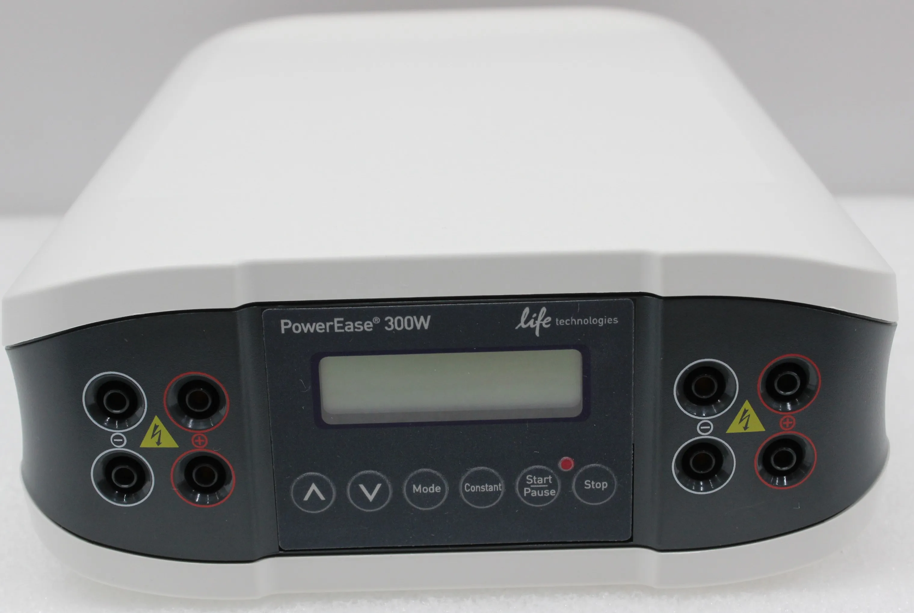 Life Technologies PowerEase 300W PS0300 High-Throughput Gel Electrophoresis Power Supply