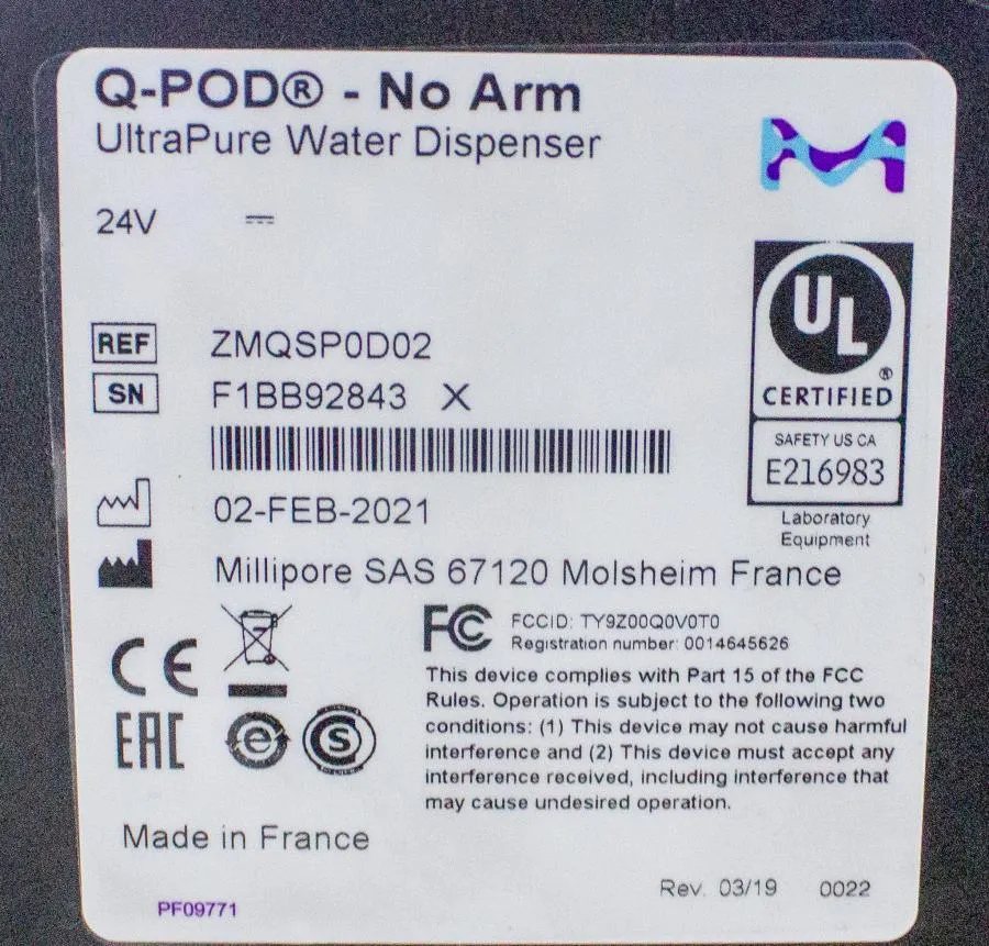 Millipore Milli-Q Direct 8 Water Purification System  w/ 30 Liter PE Tank