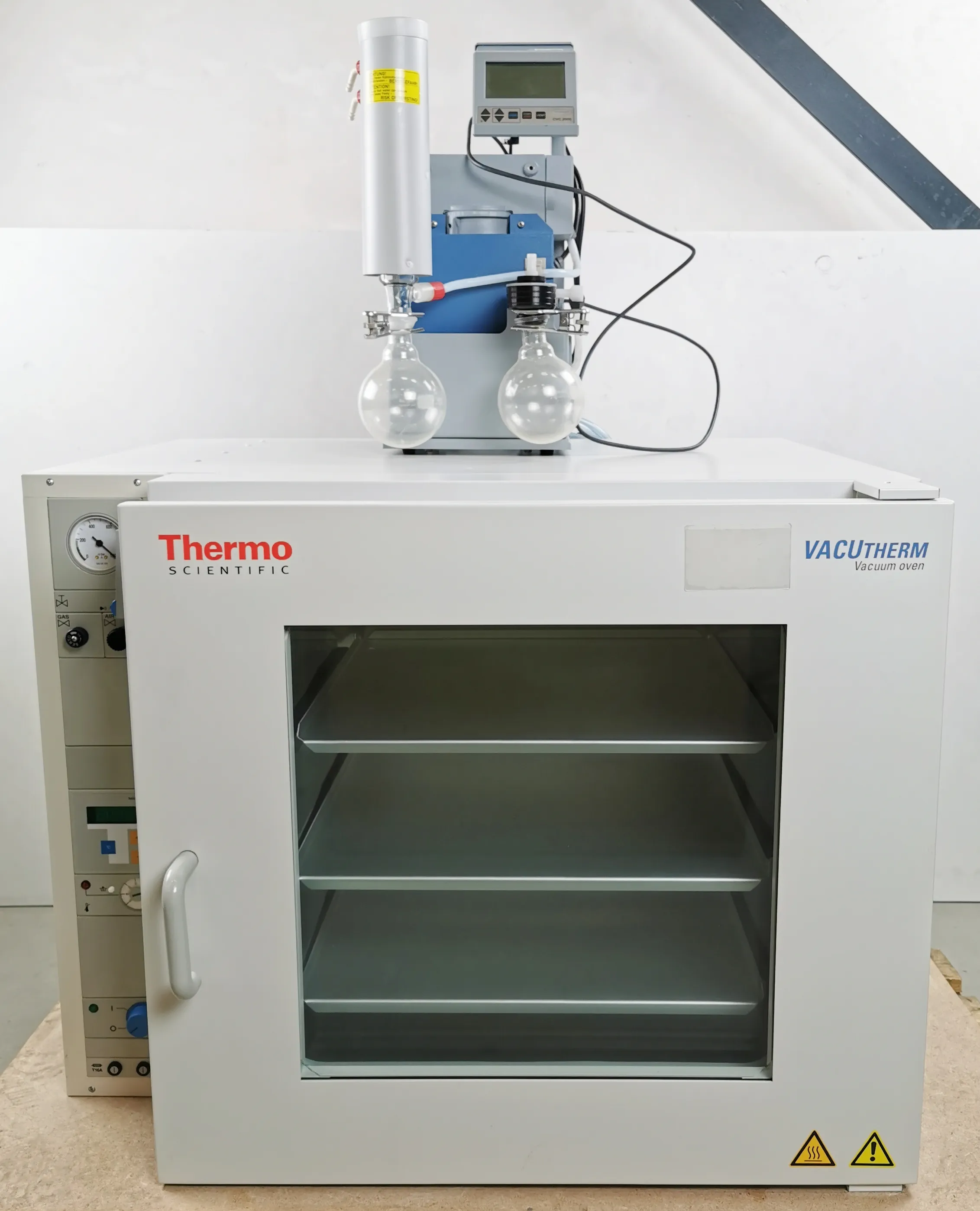 Thermo Scientific VacuTherm Vacuum Oven VT 6130 M