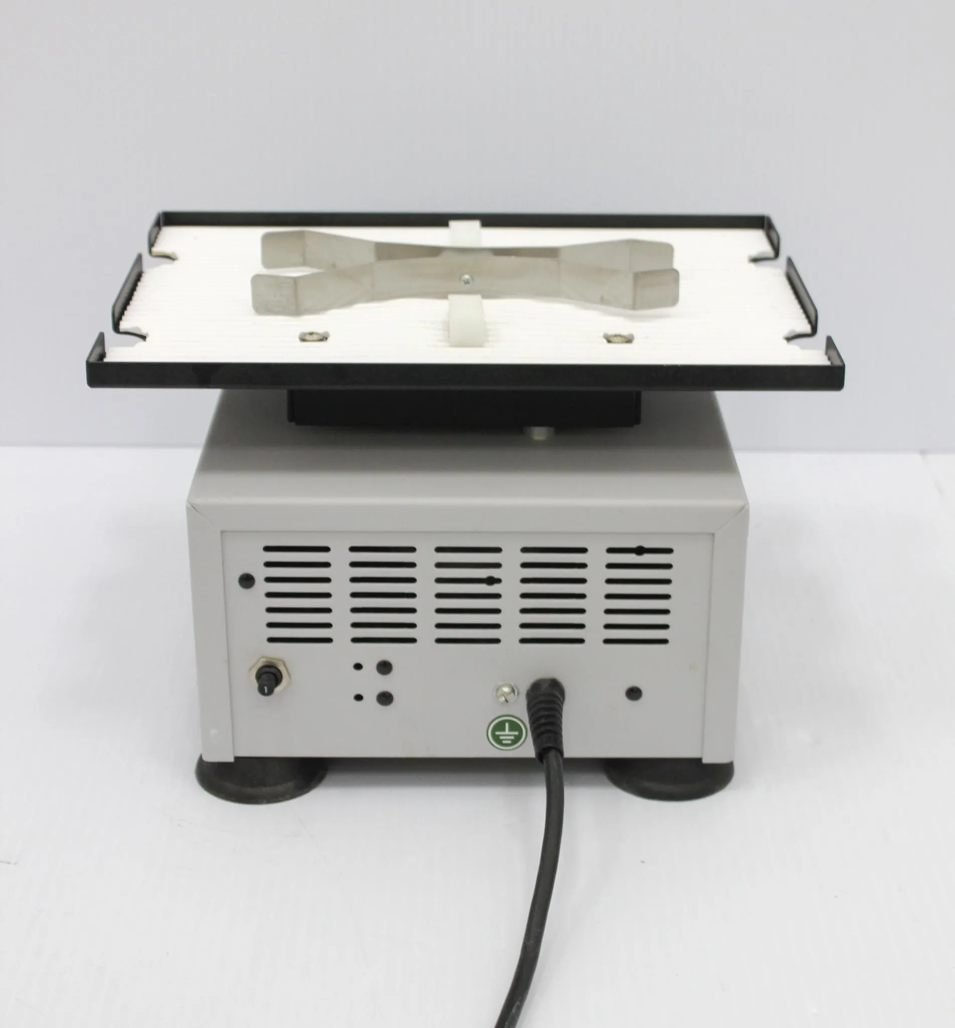 Thermo Scientific Titer Plate Shaker Model: 4625