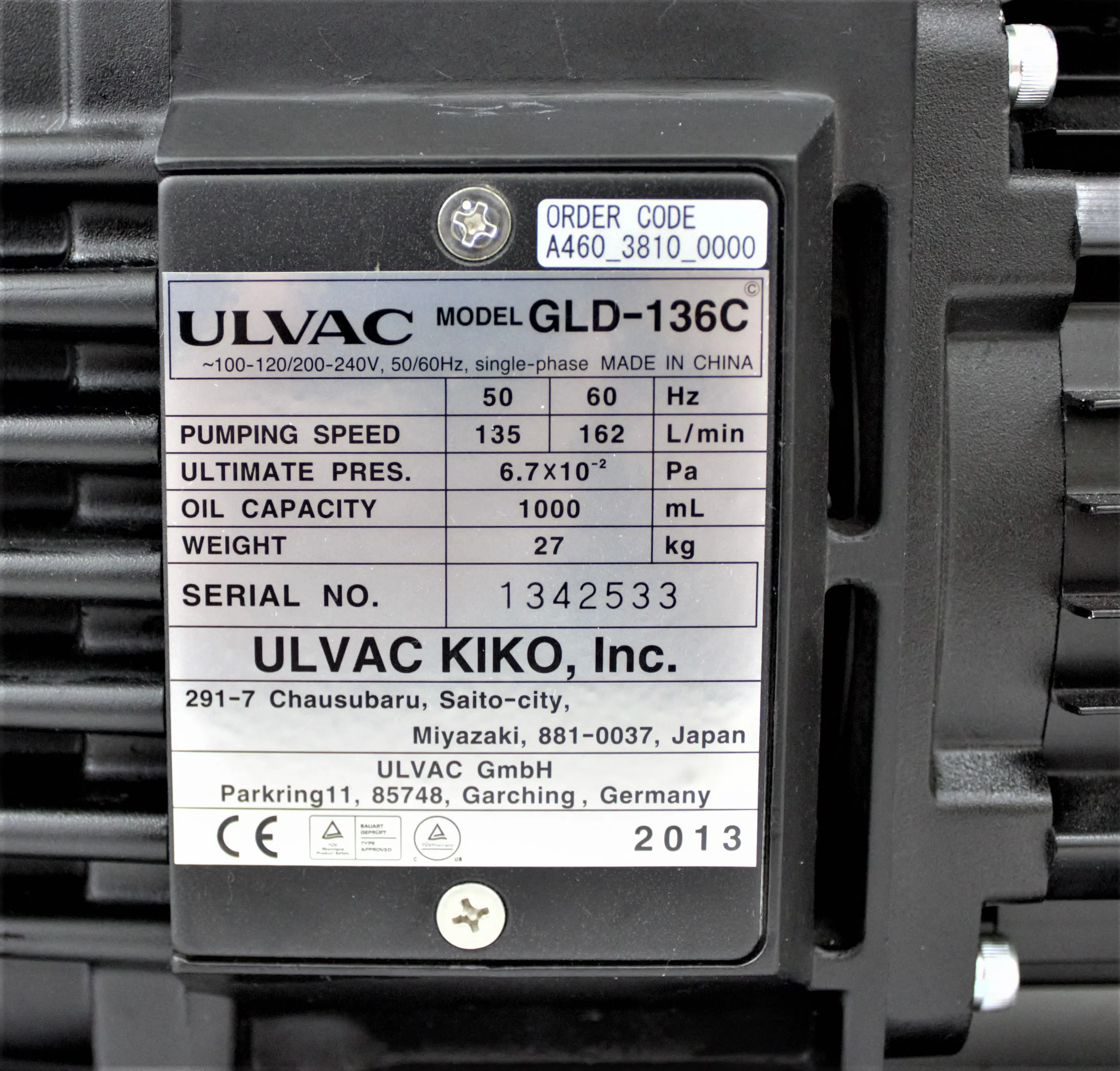 Ulvac GLD-136C Direct Drive Rotary Vane Vacuum Pump