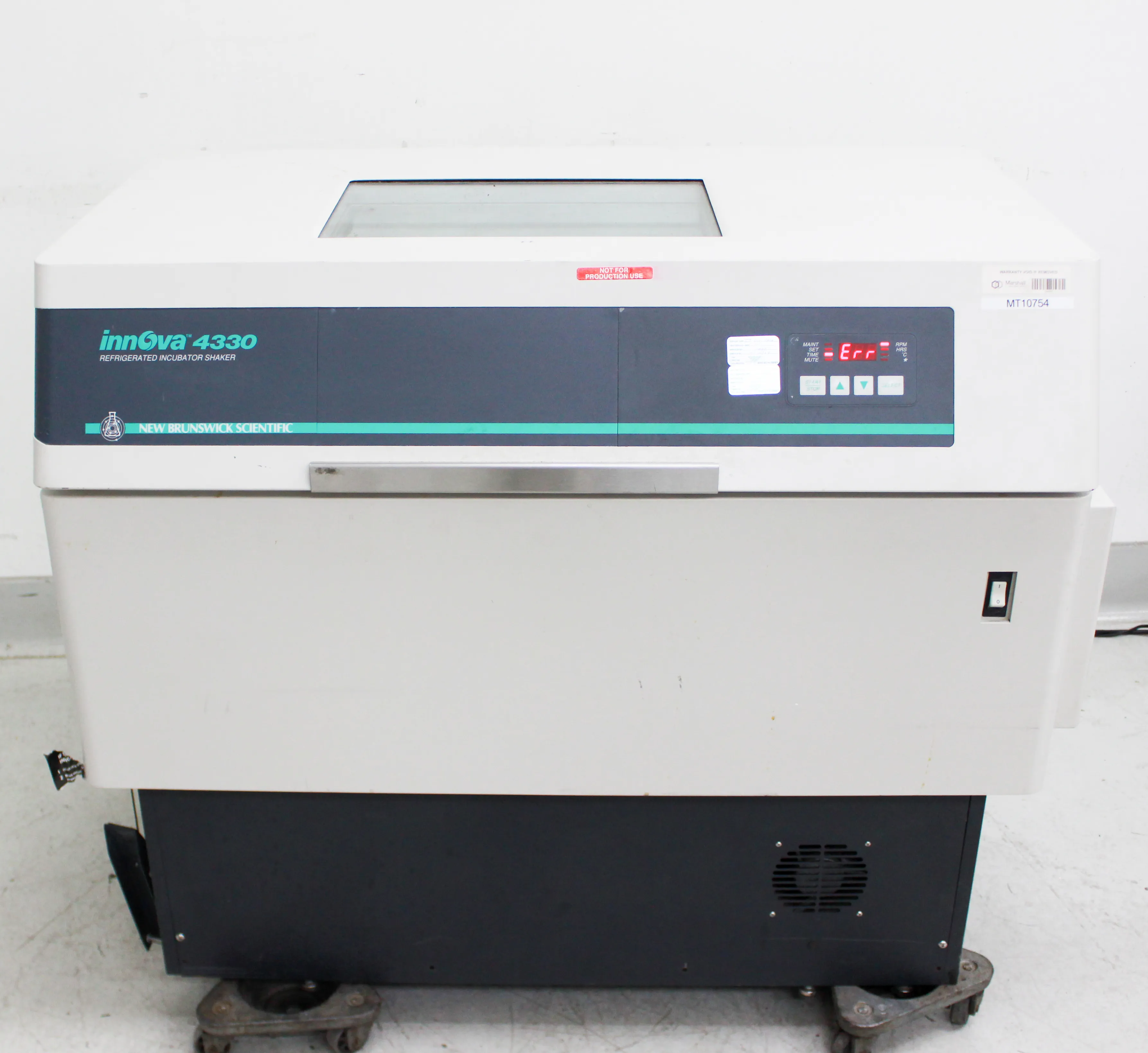 New Brunswick Innova 4330 Refrigerated Incubator Shaker