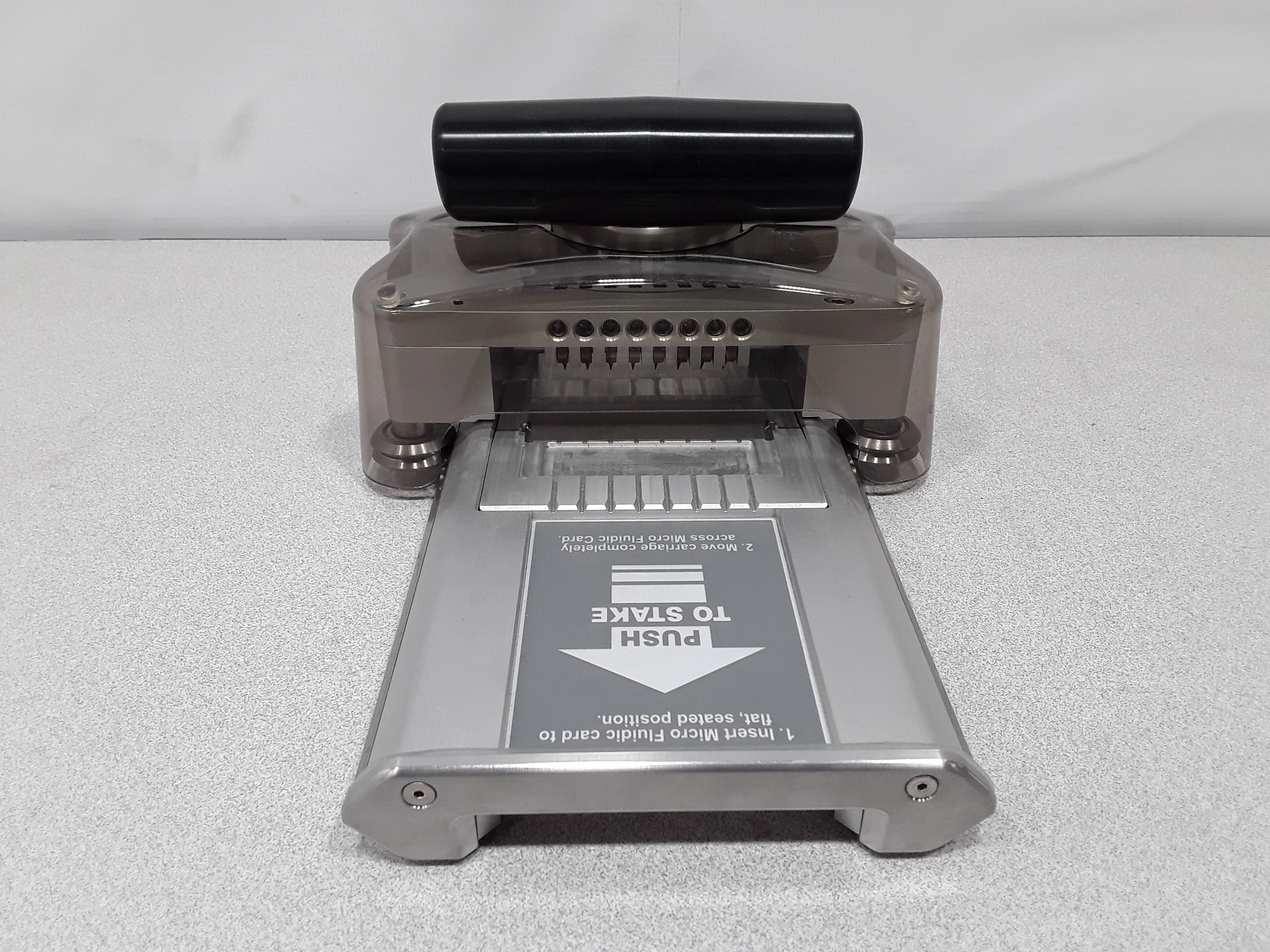 Applied Biosystems 4331770 Fluidic Card Reader Real Time PCR System