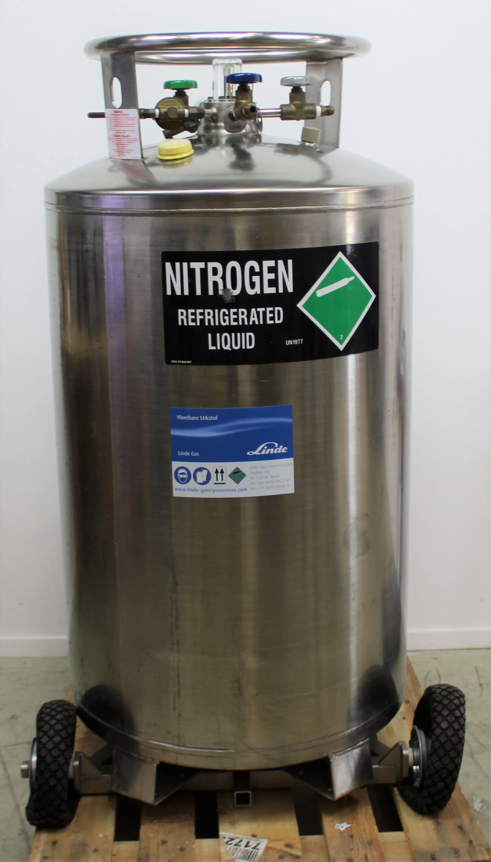 Taylor Wharton XL240 Liquid Nitrogen Container