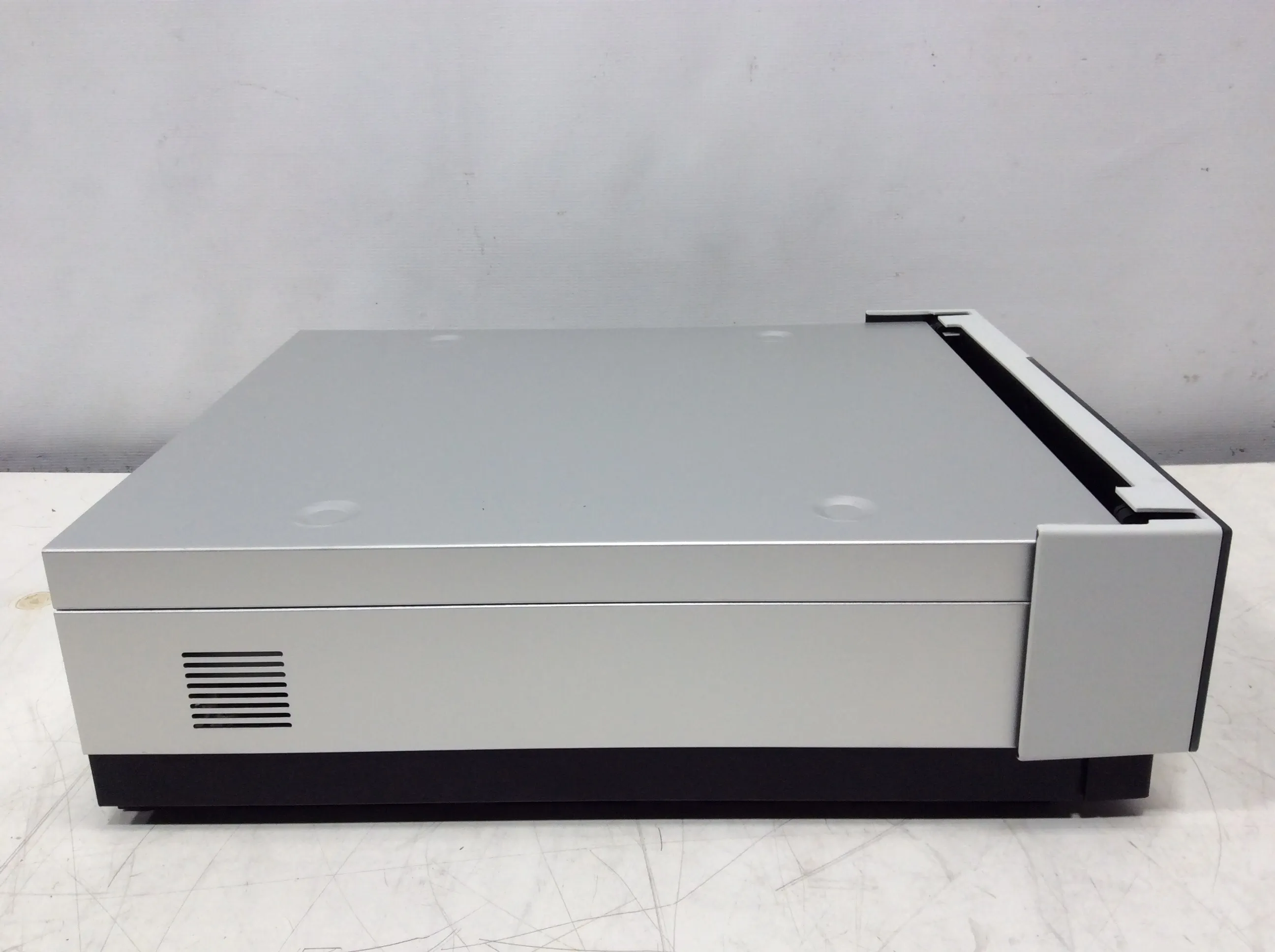 Thermo Fisher Dionex UltiMate 3000 RS Pump UHPLC Focused for Laboratory Use