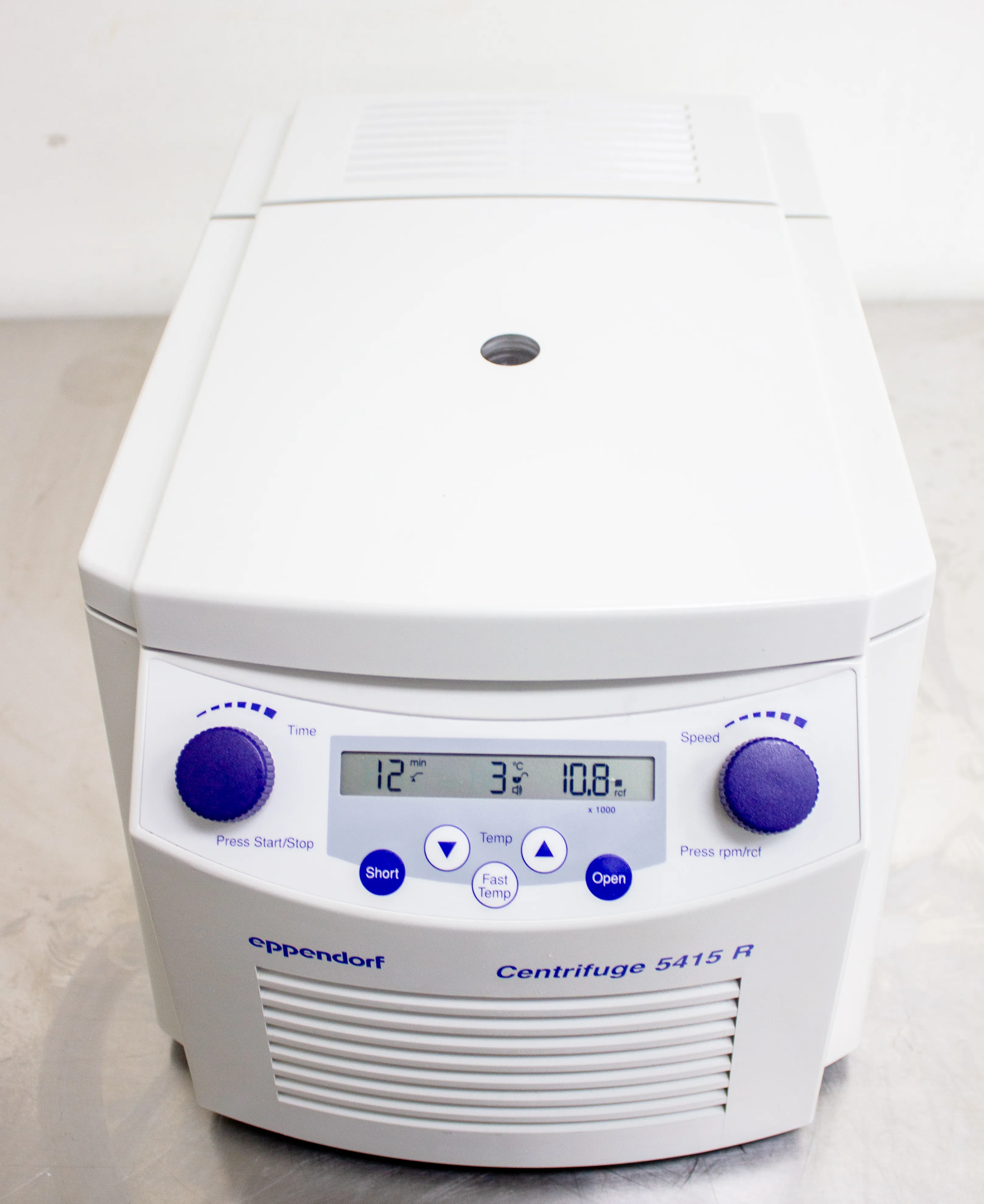 Eppendorf 5415R Refrigerated Centrifuge with FA-45-24-11 Rotor