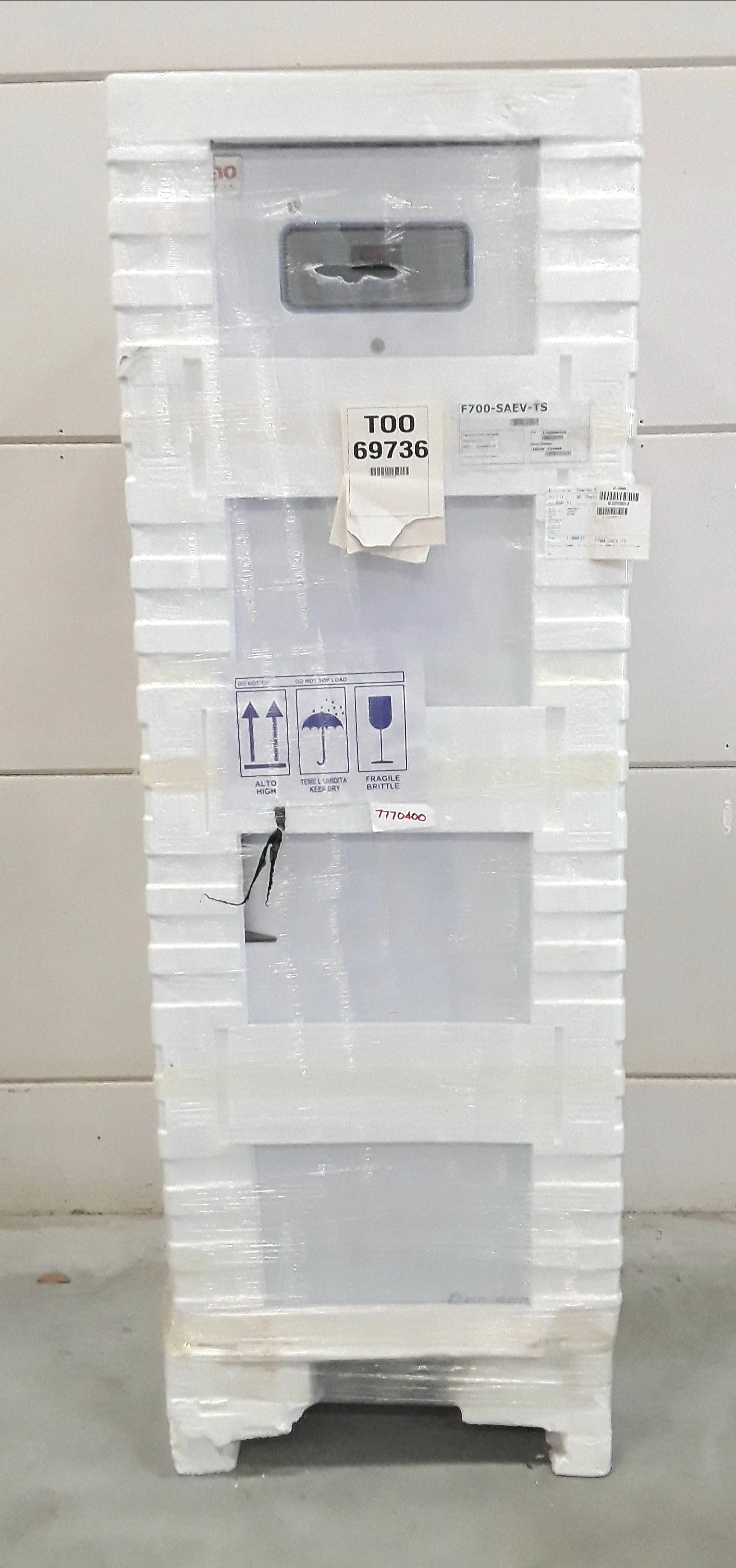 Thermo Fisher F700-SAEV-TS Laboratory Refrigerator