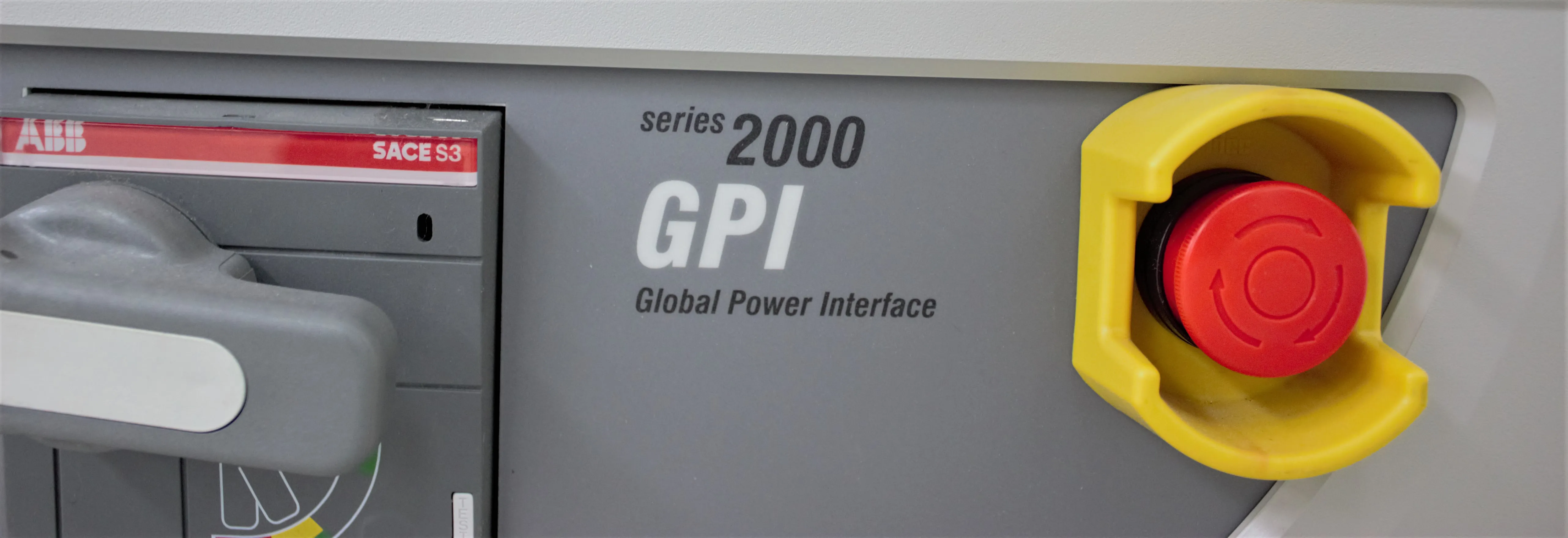 POWERVAR Global Power Interface 2000 Power Supply