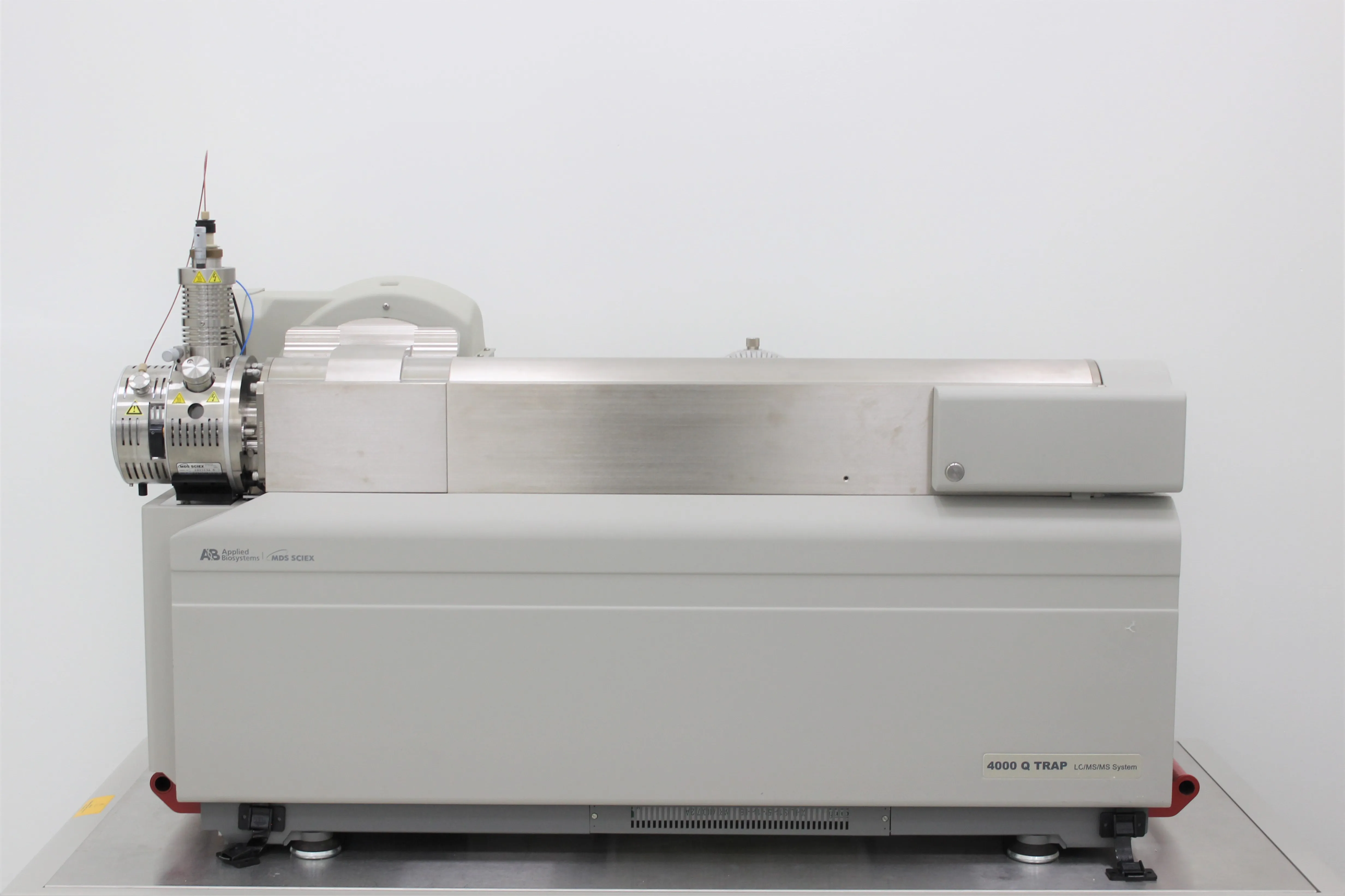 Applied Biosystems 4000 Q Trap LC/MS/MS System Mass Spectrometer