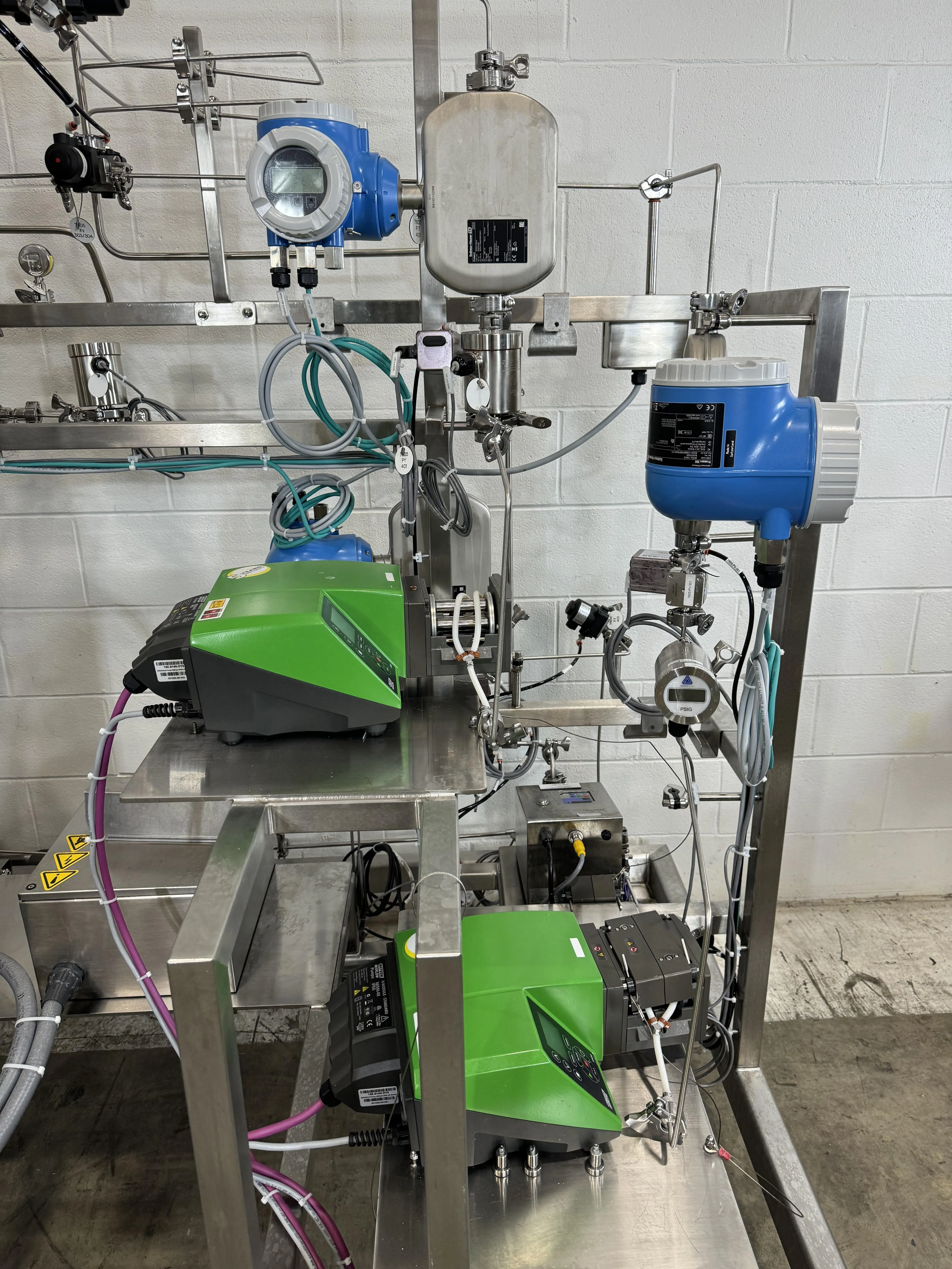 BioPharmaEngineered Systems: FLNP T-Mixing Skid