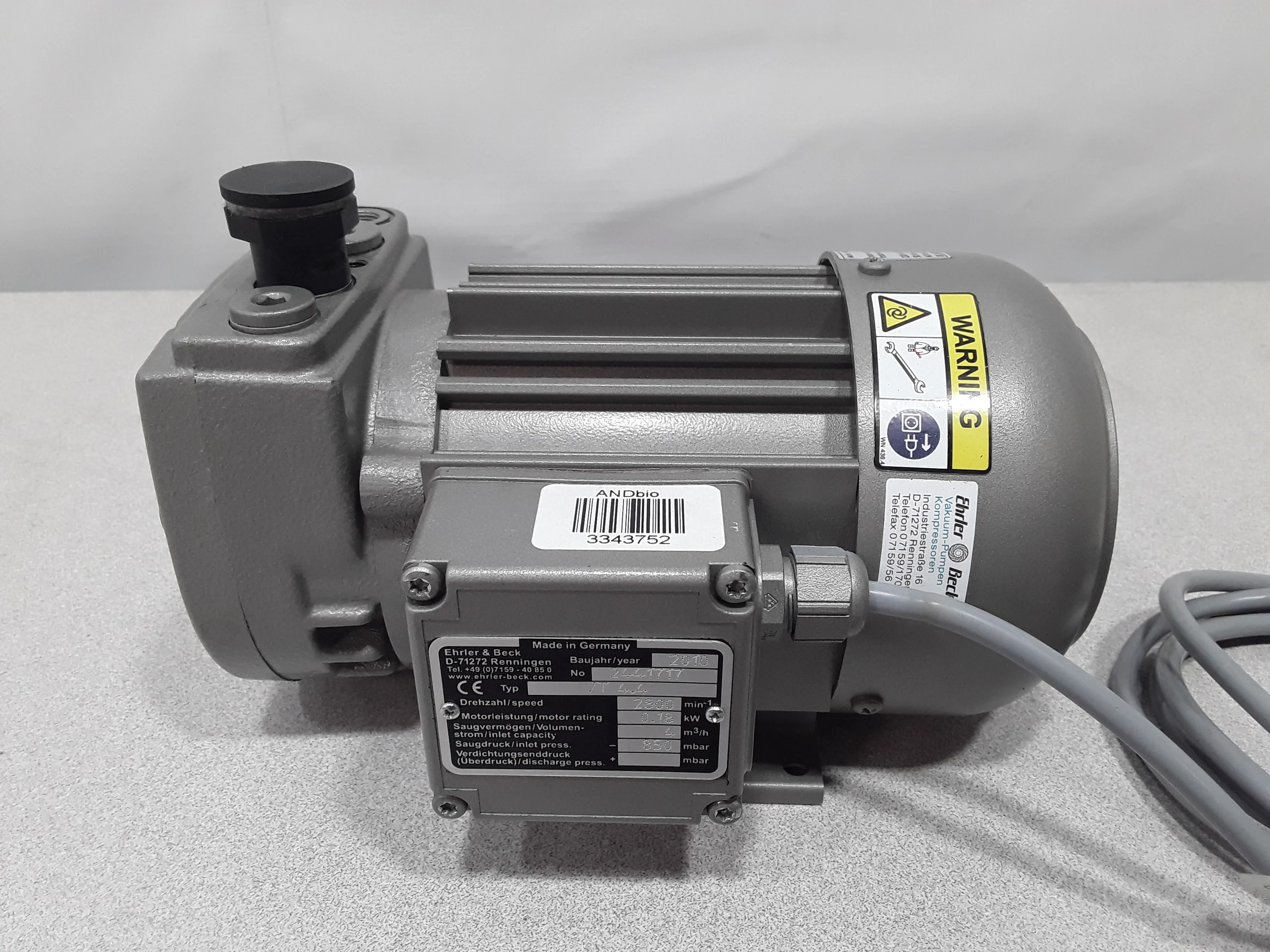 Ehrler & Beck VT 4.4 Oil Free Industrial Rotary Vane Vacuum Pump