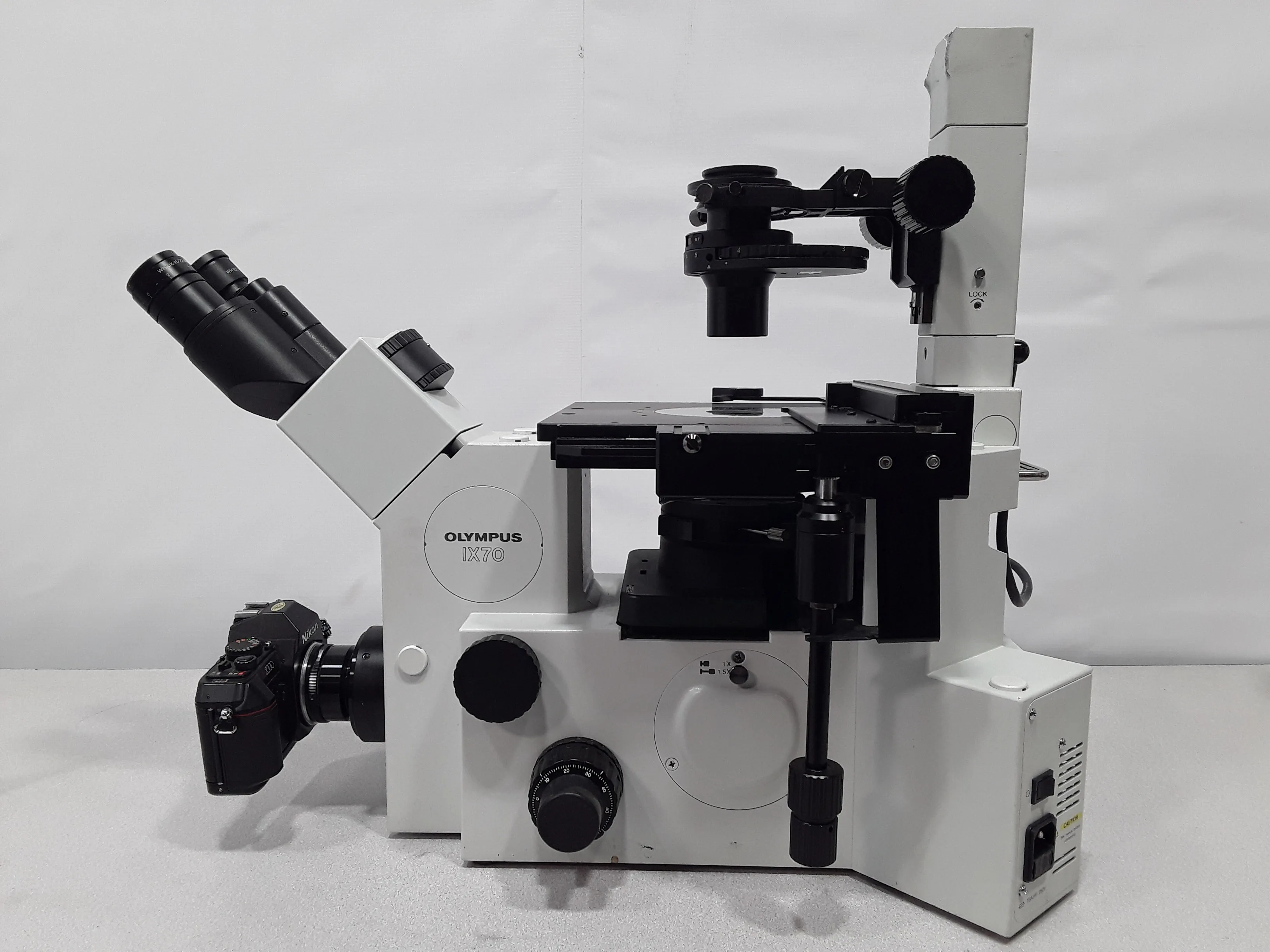 Olympus IX70 Inverted Fluorescence Microscope for Quantitative Fluorescence Microscopy